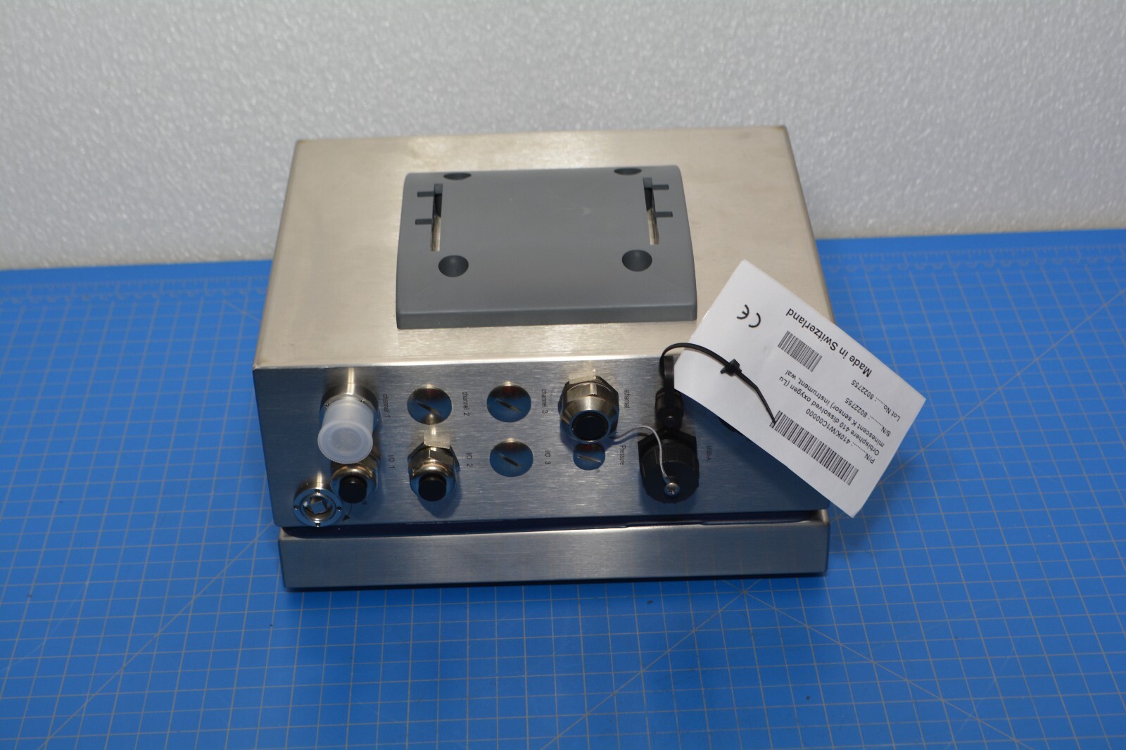 410K/W1C00000/ANALYZER CONTROLLER ORBISPHERE 410 DISSOLVED OXYGEN INSTR/HACH