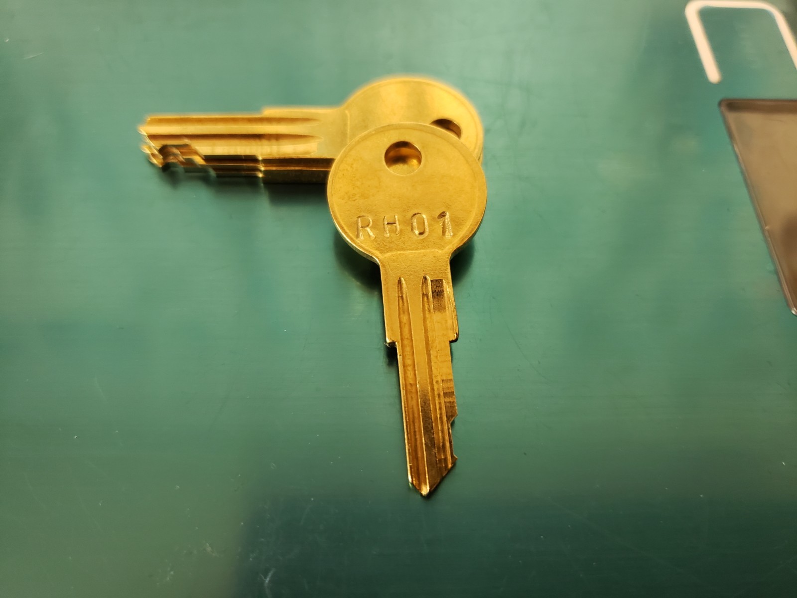 RH1-RH50 Replacement Key For WeatherGuard tool box. Cut to your code. Locksmith