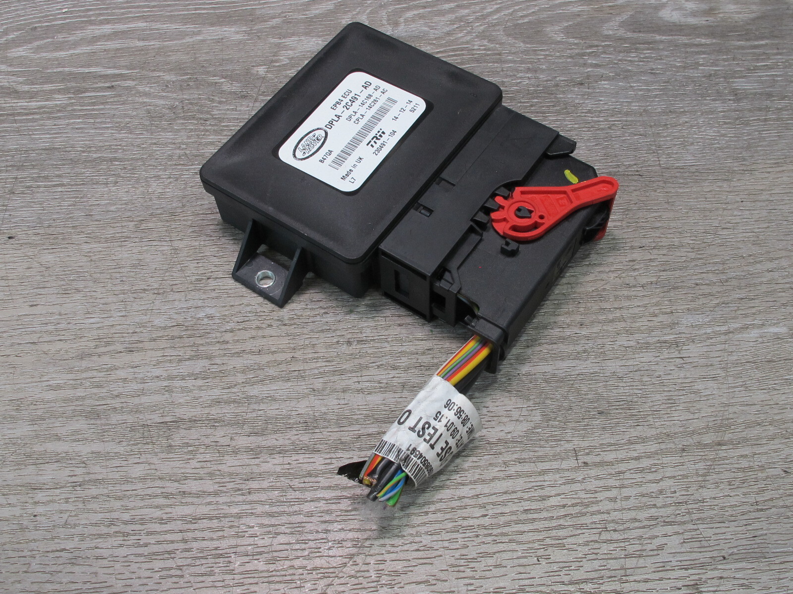 2014-2015 LAND RANGE ROVER L405 ELECTRIC PARKING BRAKE CONTROL MODULE