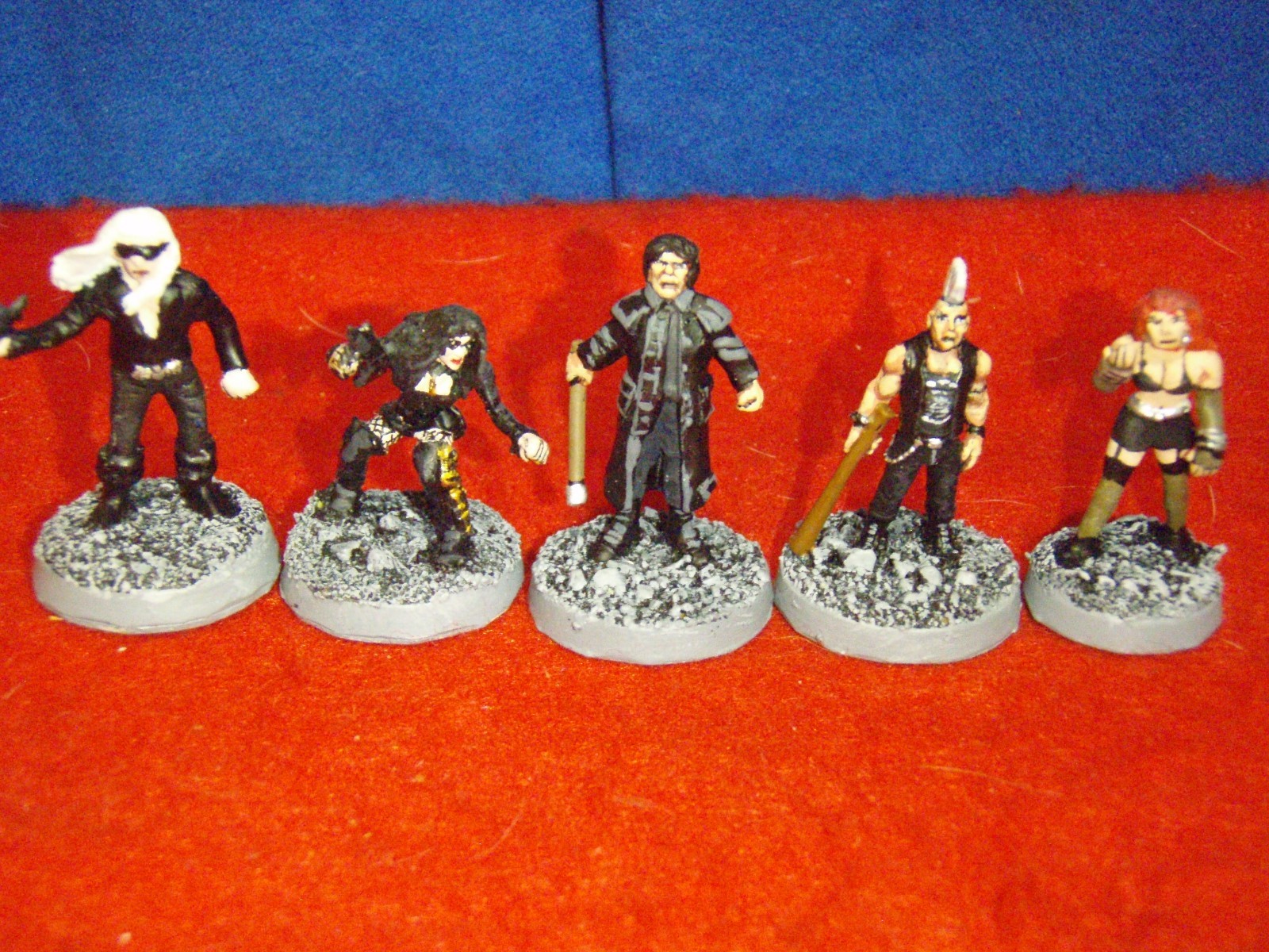 Wargaming Roll playing Figures, x 5, rpg, 30mm, plastic and metal, mixed.