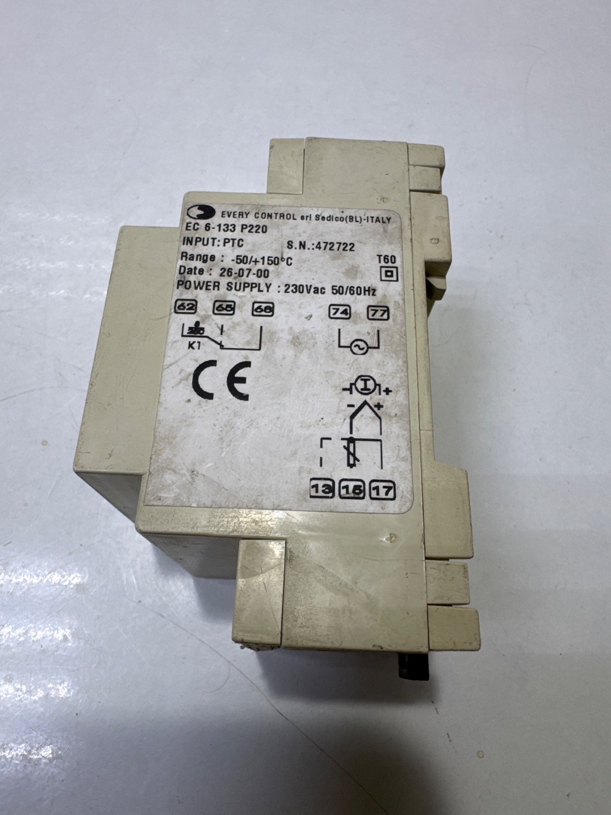 EVERY CONTROL EC 6-133 P220 TEMPERATURE CONTROLLER