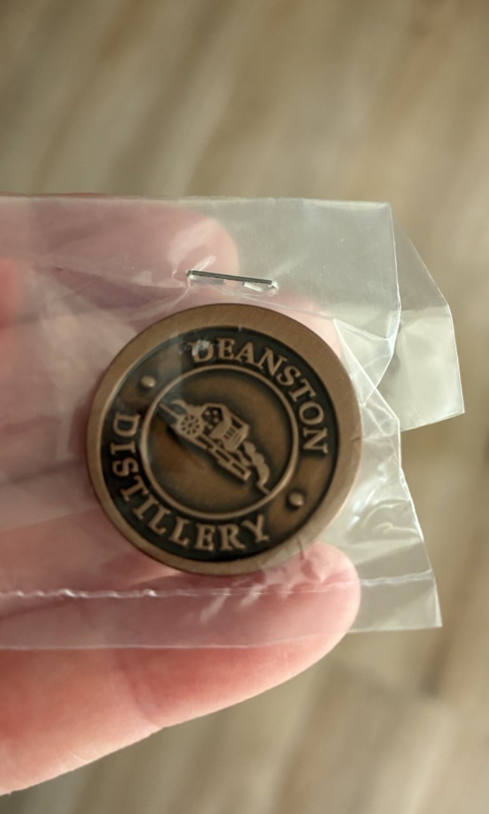 New Collectible Deanston Highland Single Malt Scotch Whisky Distiller Lapel Pin