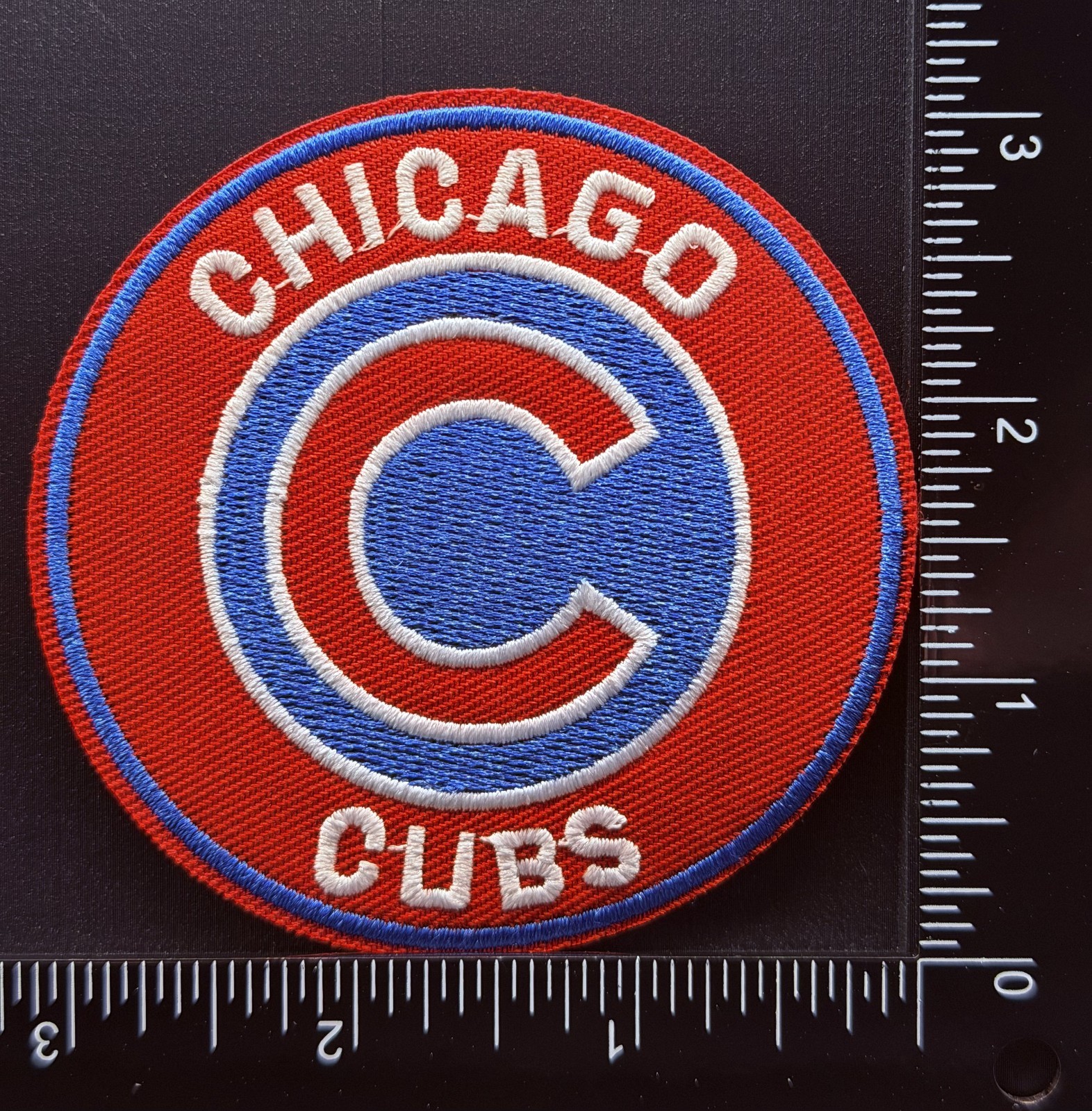 Chicago Cubs - MLB - Embroidered Iron On Patch - FREE SHIPPING