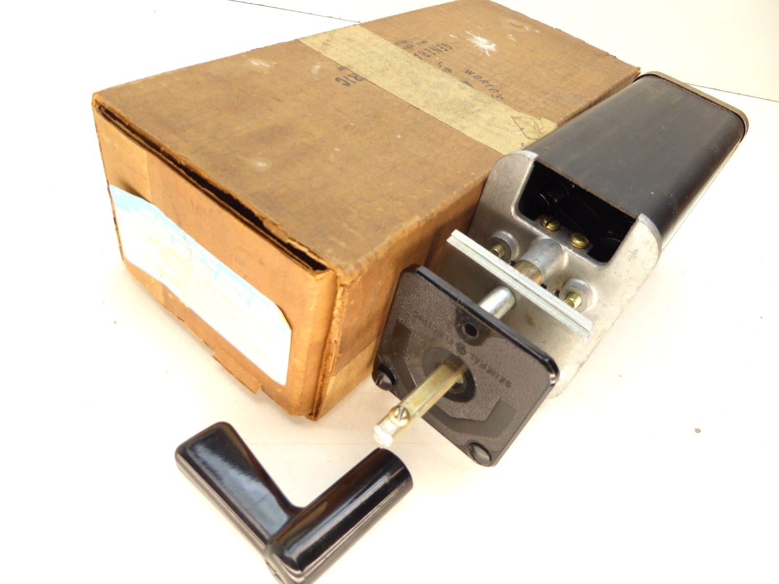 General Electric 16SB178A7641G1X4 GE Cam Operated Switch 16SB178A7641 NEW IN BOX