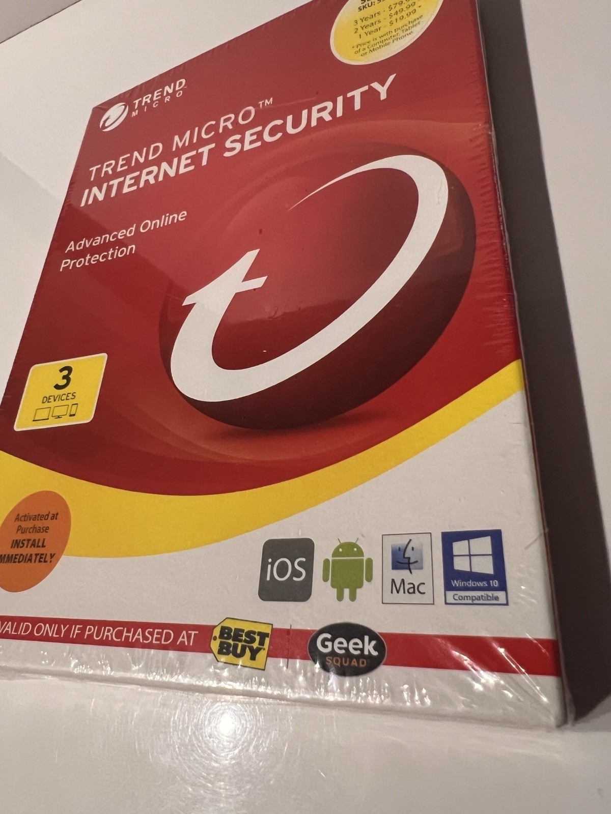 New Trend Micro Internet Security Advanced Online Protection - 3 Devices Sealed