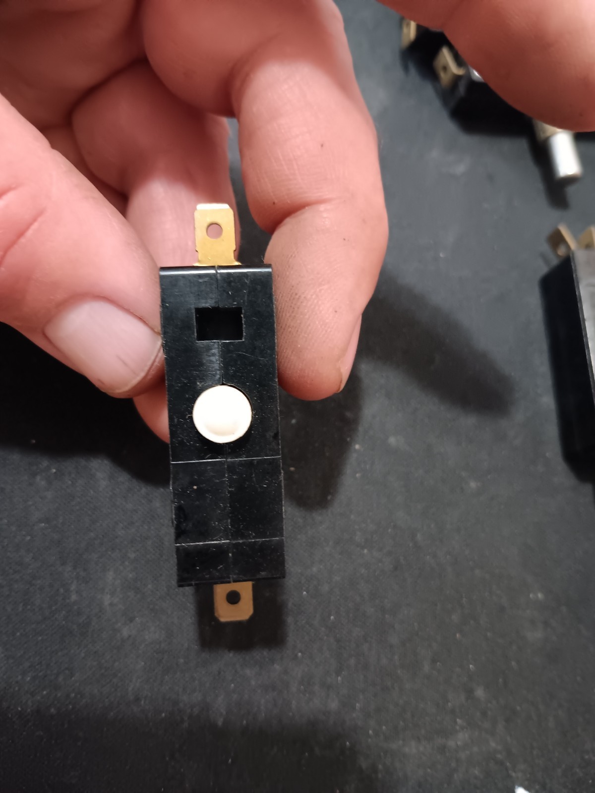 CHERRY MICROSWITCH E13 PIN PLUNGER E13 Lot of 4
