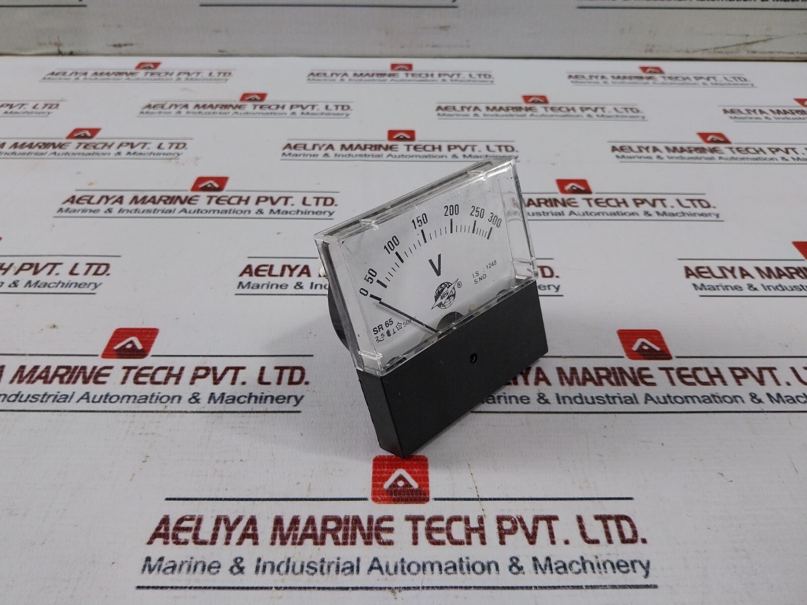 NAVY SR65 Analog Voltmeter 0-300V 15K-10W