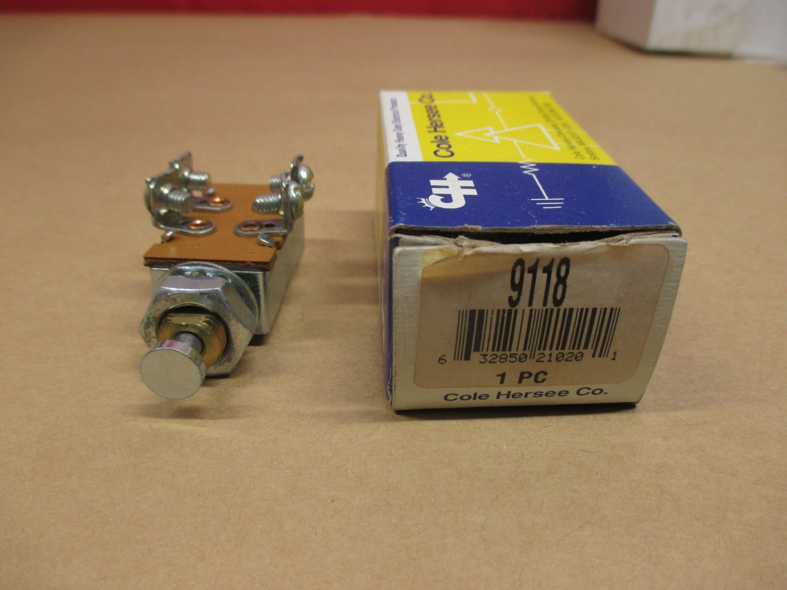 9118 COLE HERSEE SWITCH NEW