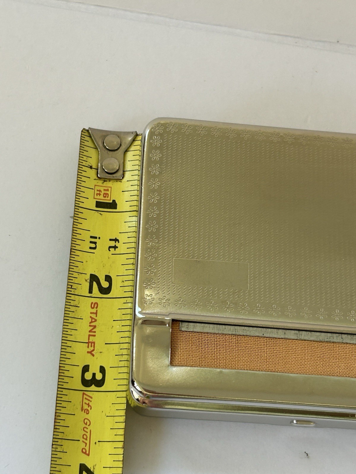 Automatic Tobacco Rolling Box Chrome Dotted Design