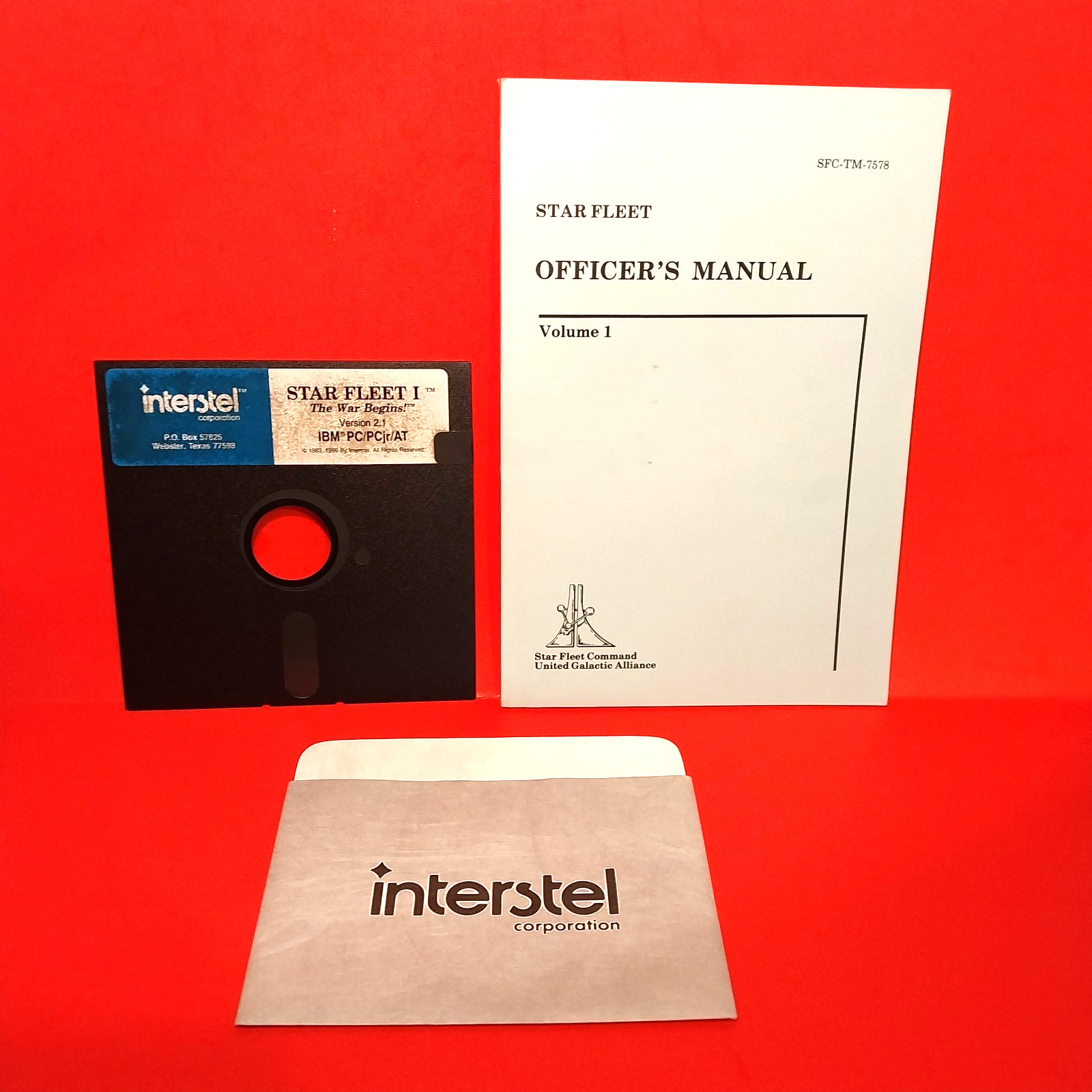 Star Fleet I: The War Begins (1986 Interstel) Floppy Disk PC Game Vtg Commodore