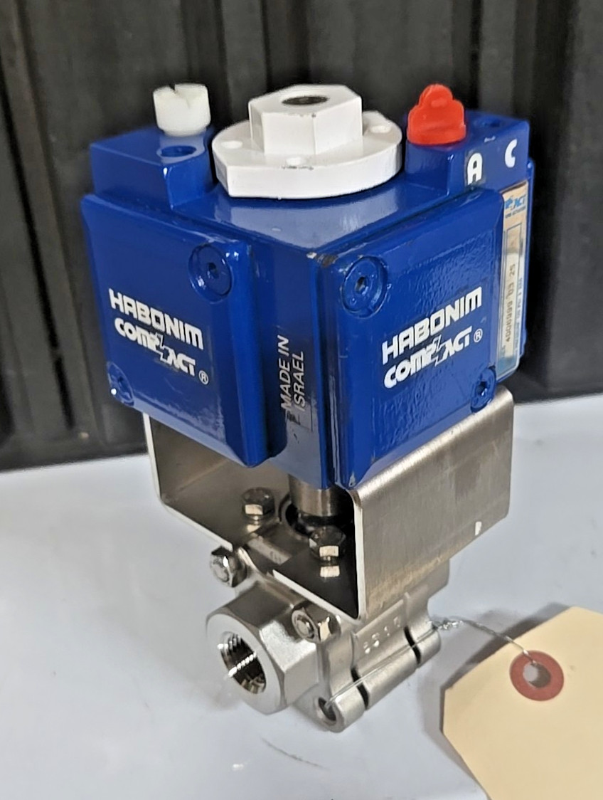 Habonim D/AZ 1/90 Quarter Turn Pneumatic Actuator SVF 3/8" Valve SS H15 1500 PSI