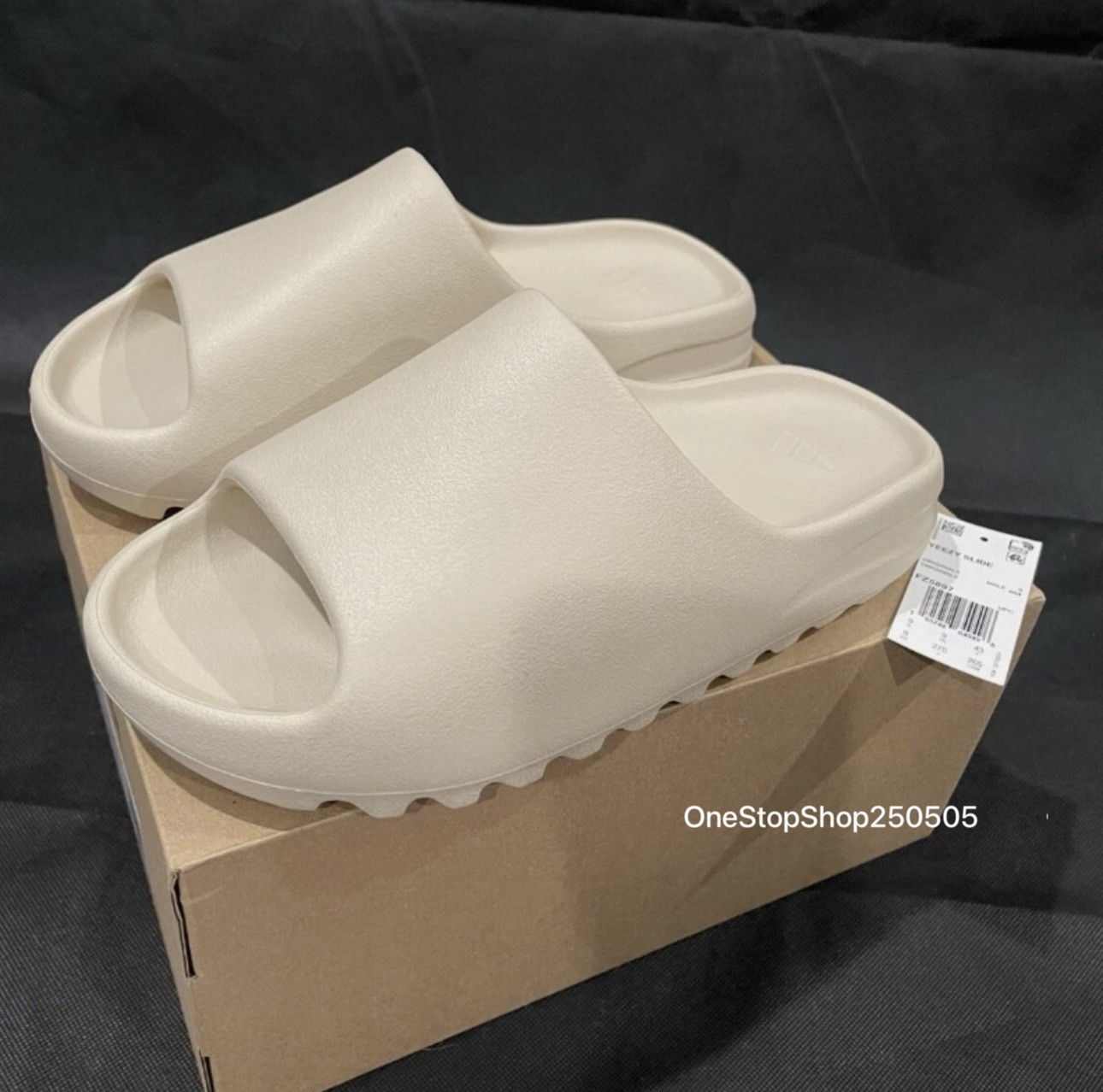 Adidas Yeezy Sandal Slide Bone Size 8 men