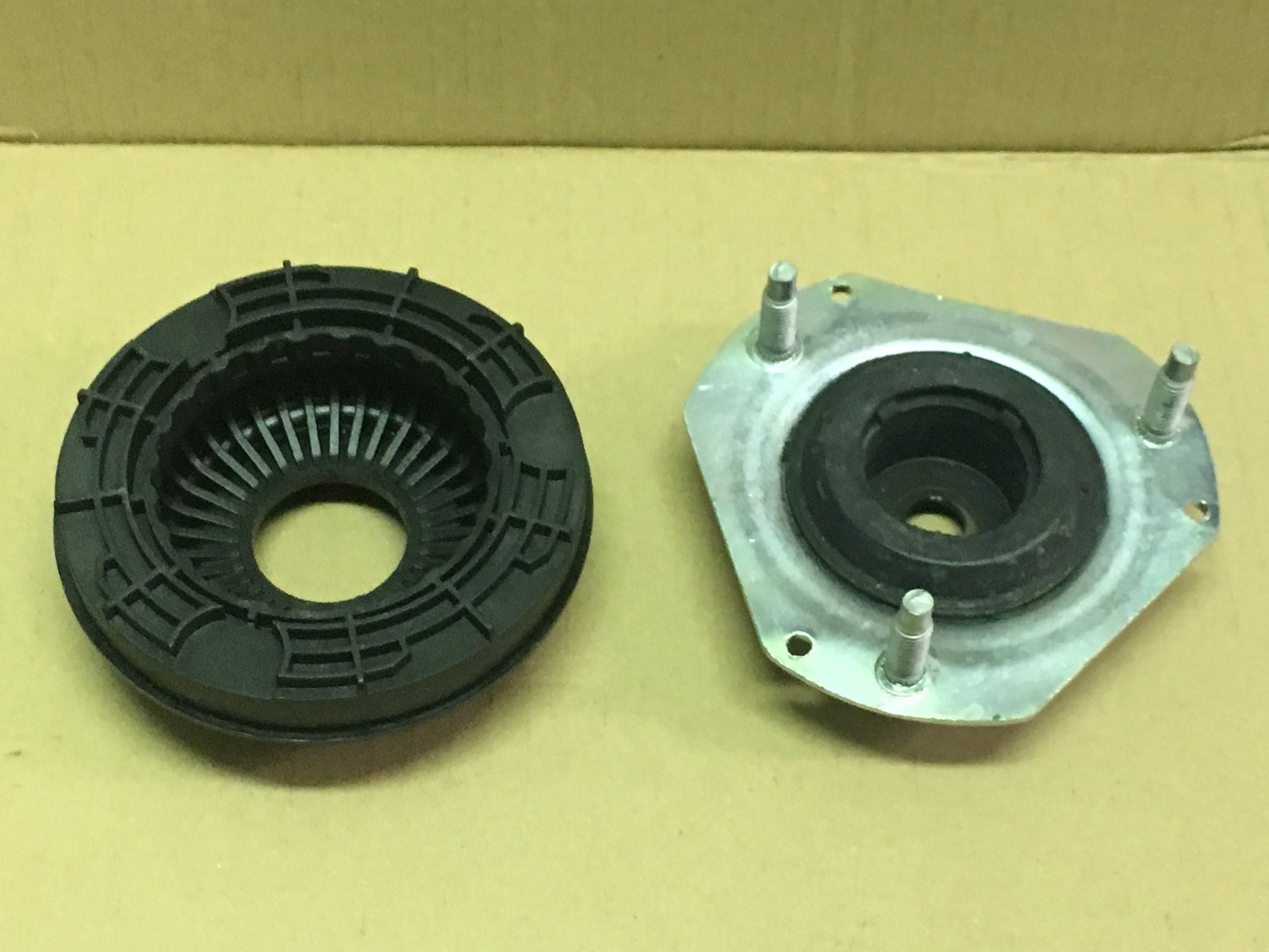 FRONT SUSPENSION STRUT TOP MOUNT & BEARING KIT FOR FORD FIESTA 2008-2018