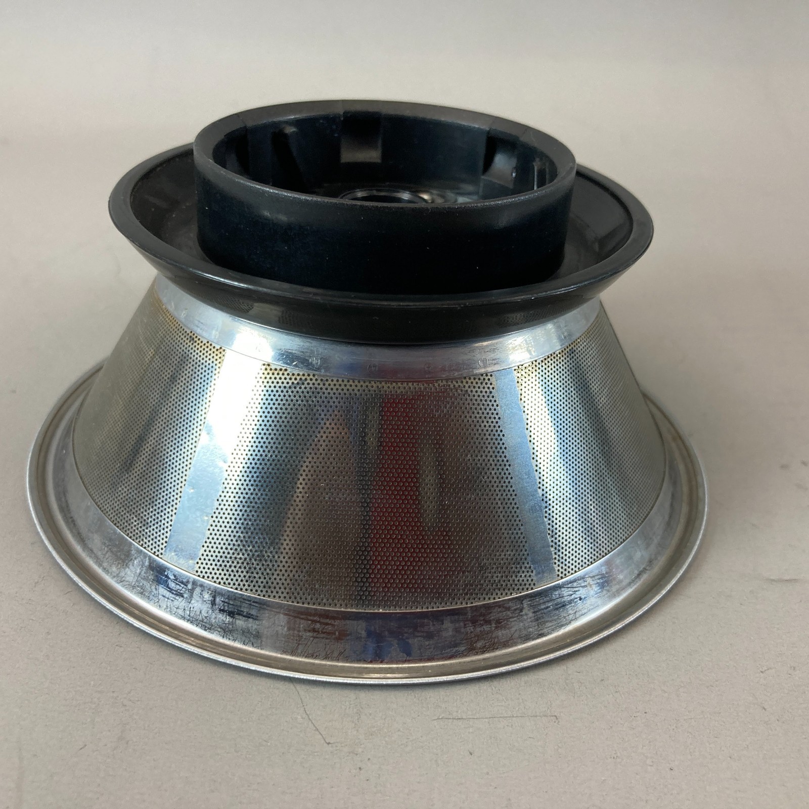 Black & Decker JE2400 Juicer Replacement Strainer Basket Filter Blade Assembly