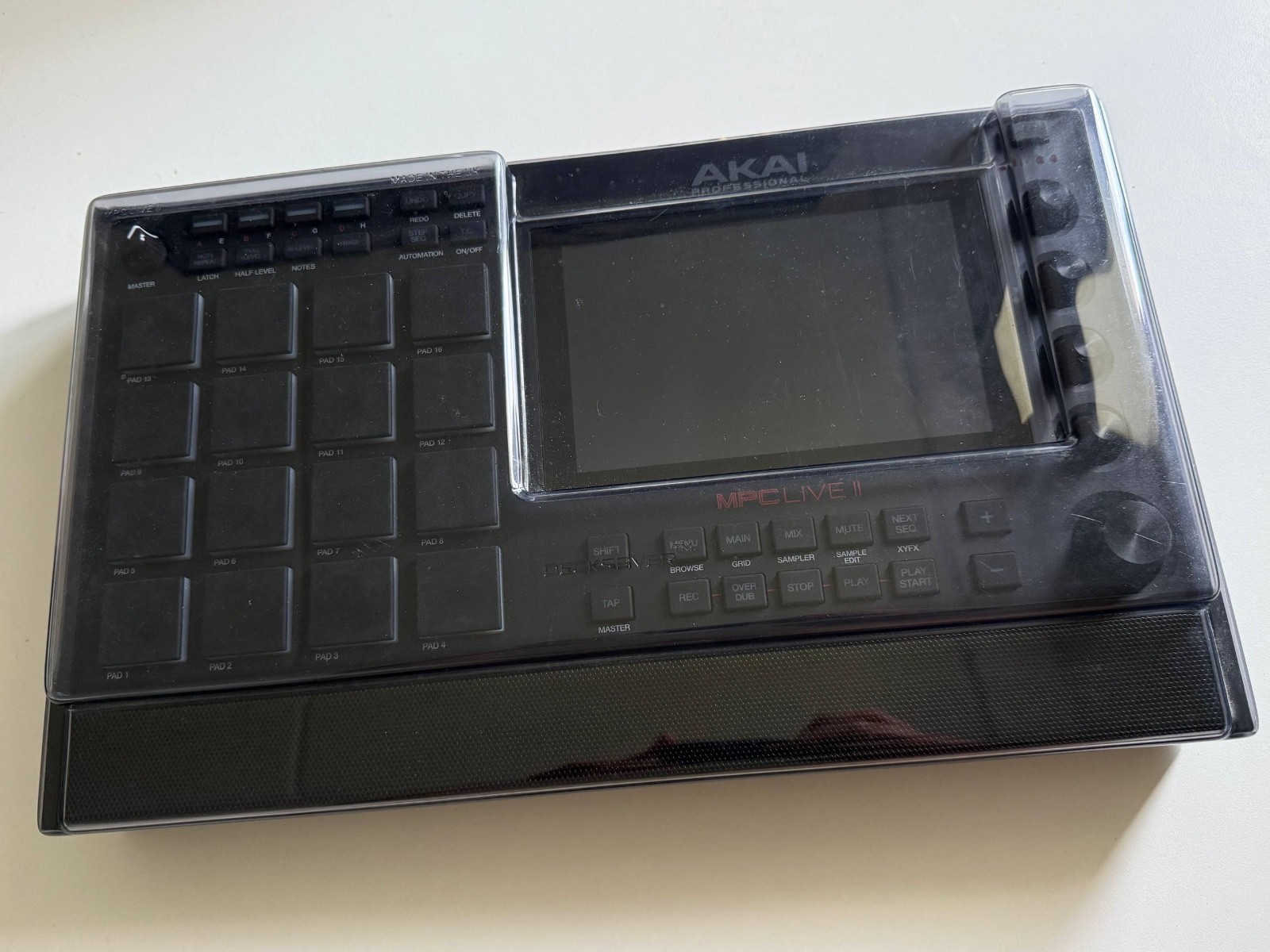 akai mpc live 2