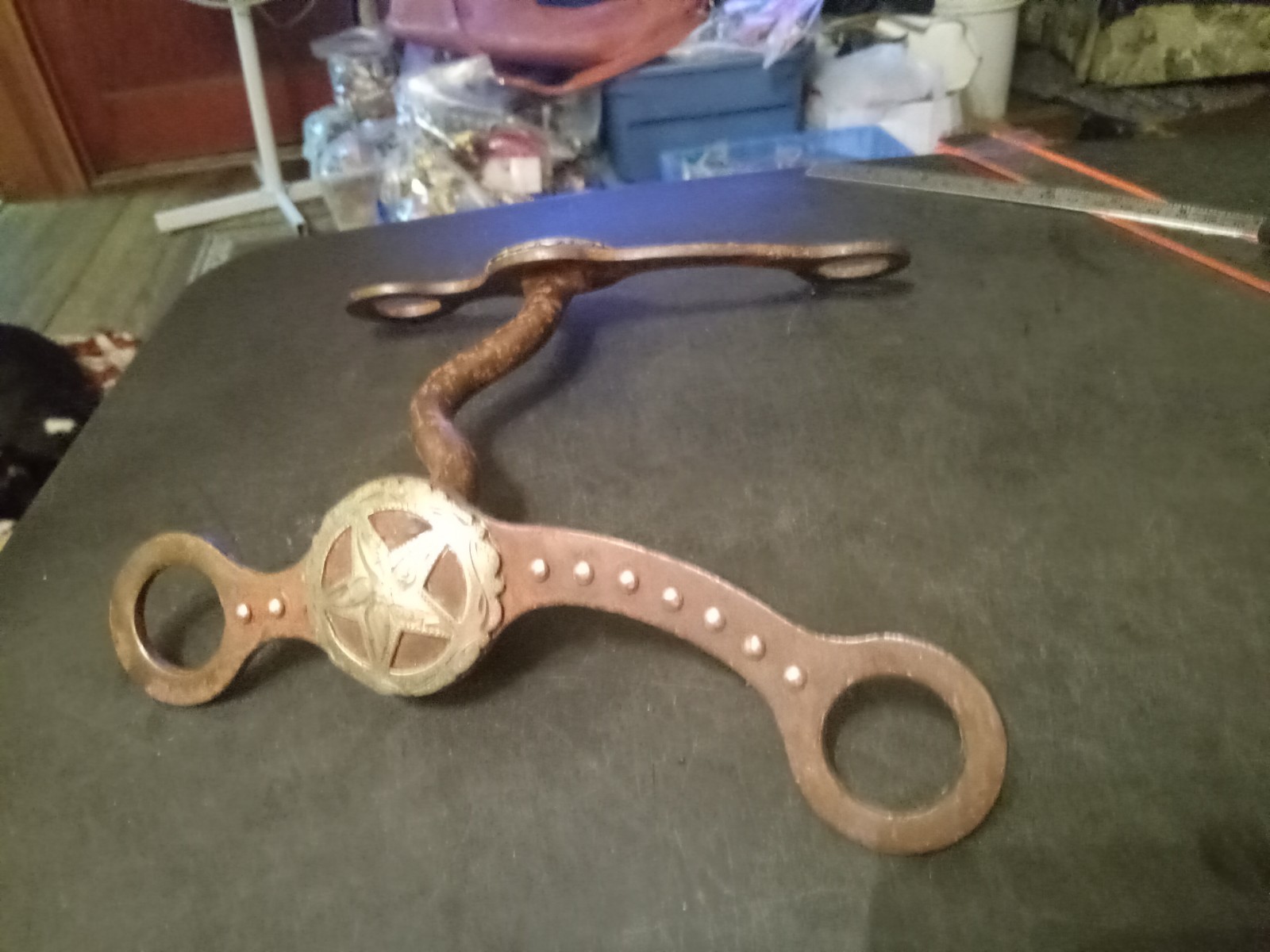 loose cheek Western bit 5 1/2 in mouth ported sweet iron silver stars dots