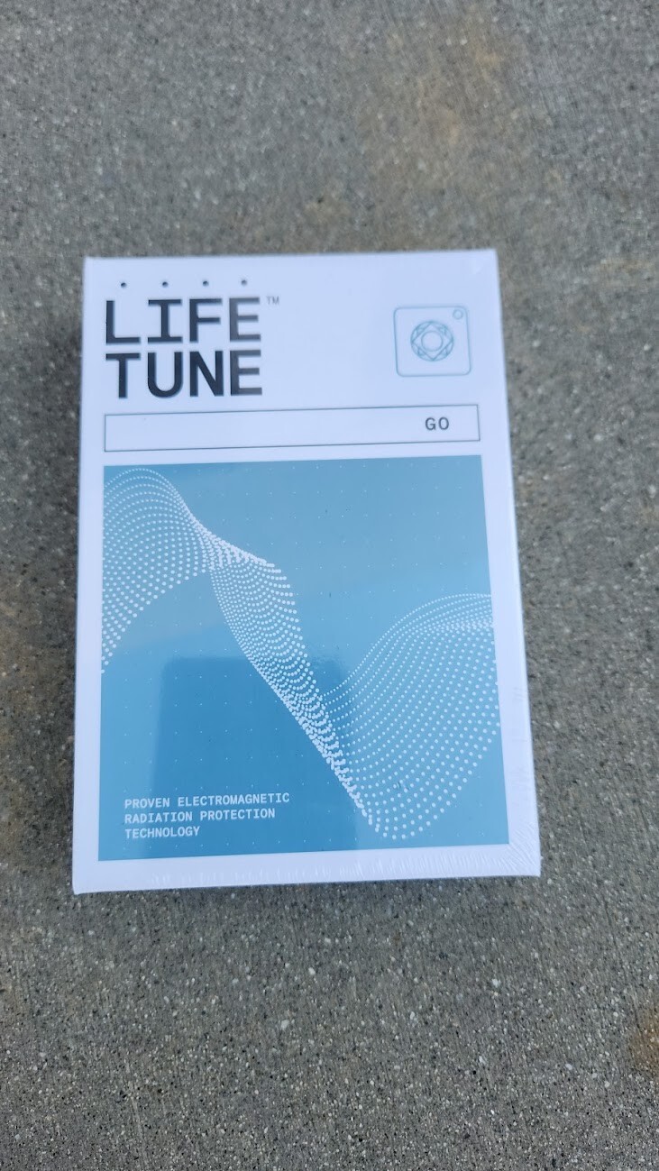 Aires Tech Lifetune Go EMF Protection Portable 5G, WiFi, Bluetooth Shield (NIB)