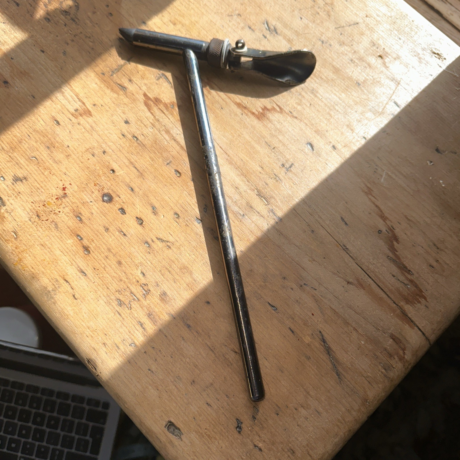 vintage old fly fishing tying tool (B11/12)