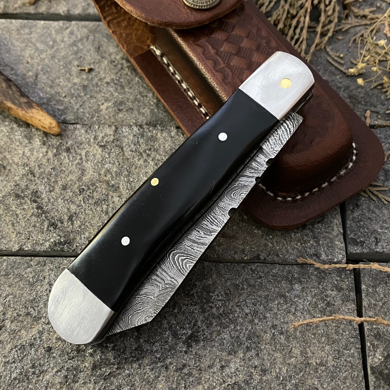 SHARD™ CUSTOM HAND FORGED Damascus Steel Trapper Folding Pocket Knife W/Sheath