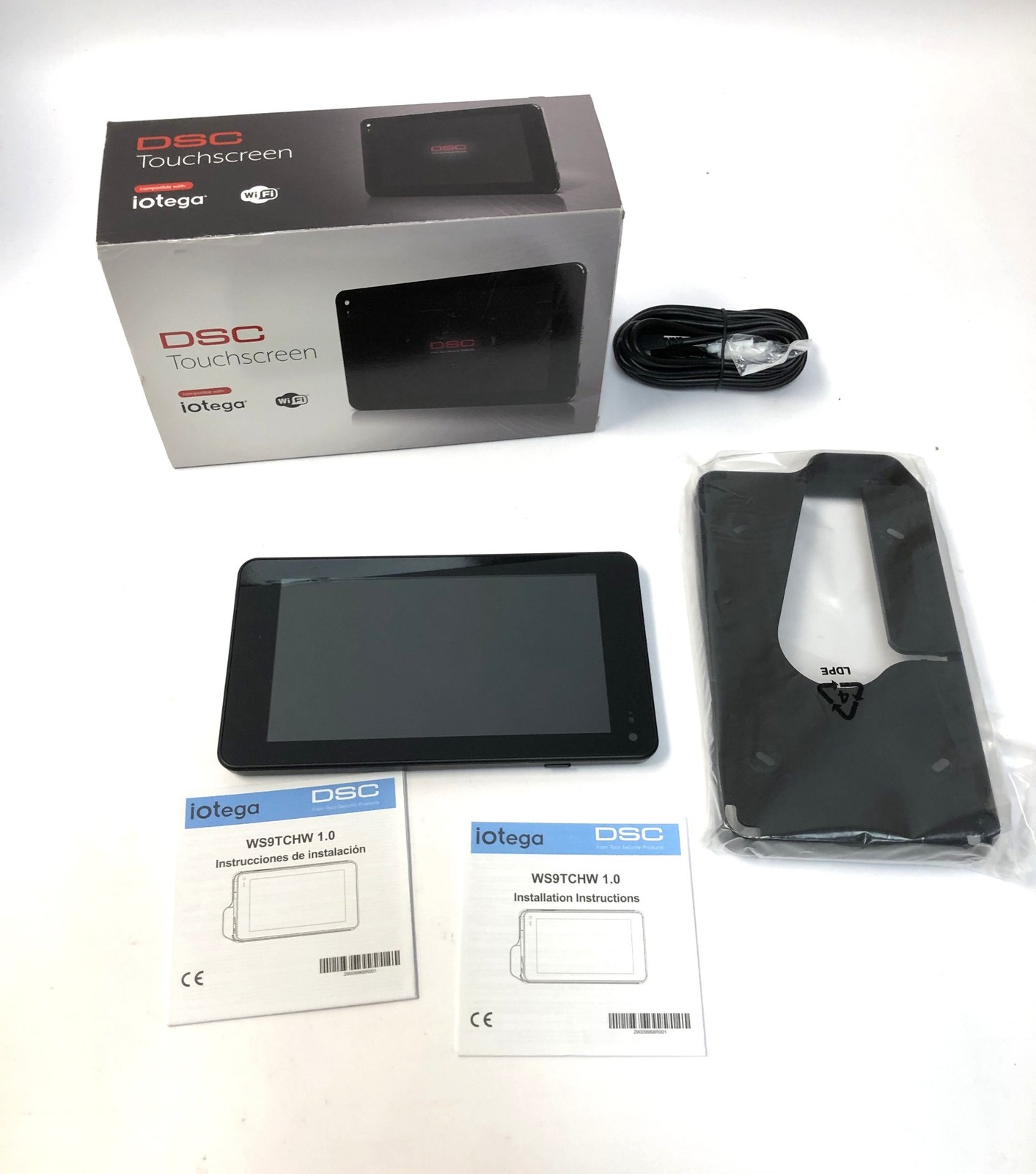 DSC WS9TCHW NA Wireless Touchscreen Security Keypad – Excellent Condition