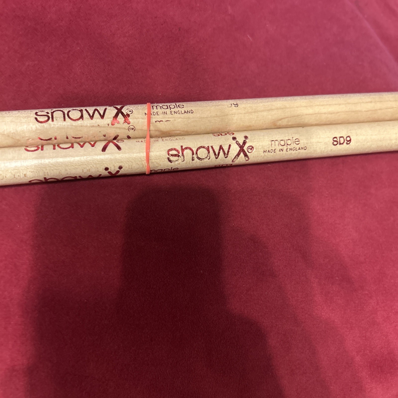 Pair Drum Sticks Shaw X Maple - Mismatch E Same Stick Different Run