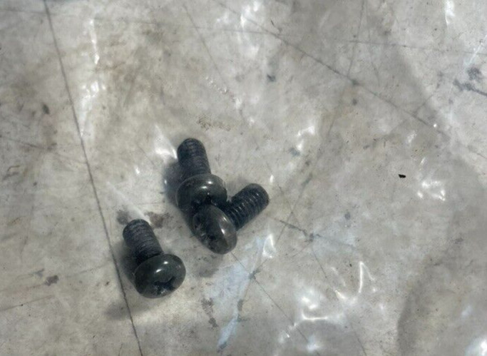 Suzuki GSF 1200 Bandit Mk1 K1-k6 Timing Plate Screws  1995-2006