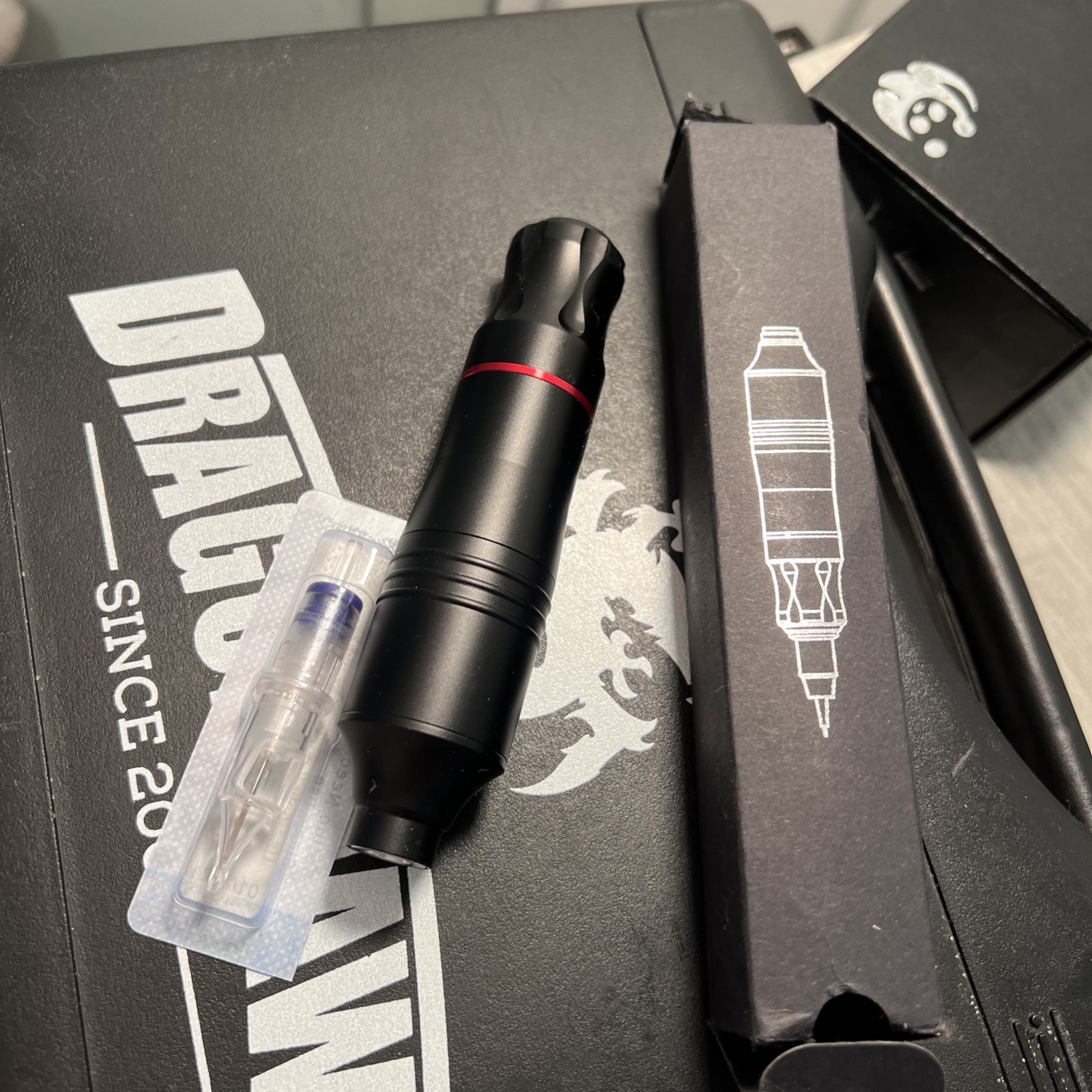 Dragonhawk Tattoo Machine Bundle with Power Supply and Pedal