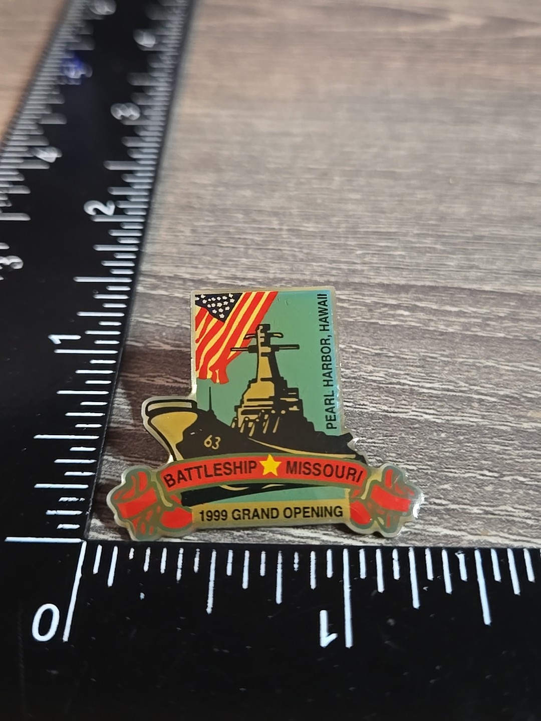 Battleship Missouri Pearl Harbor Hawaii 1999 Grand Opening Lapel Pin Oh