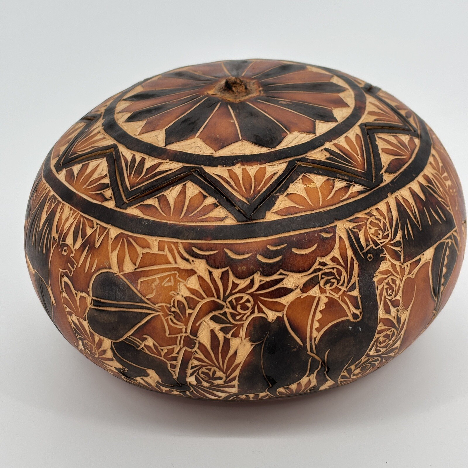 Peruvian Vintage Hand Carved Folk Art Gourd Box w/Lid Storyteller Llamas/Keeper