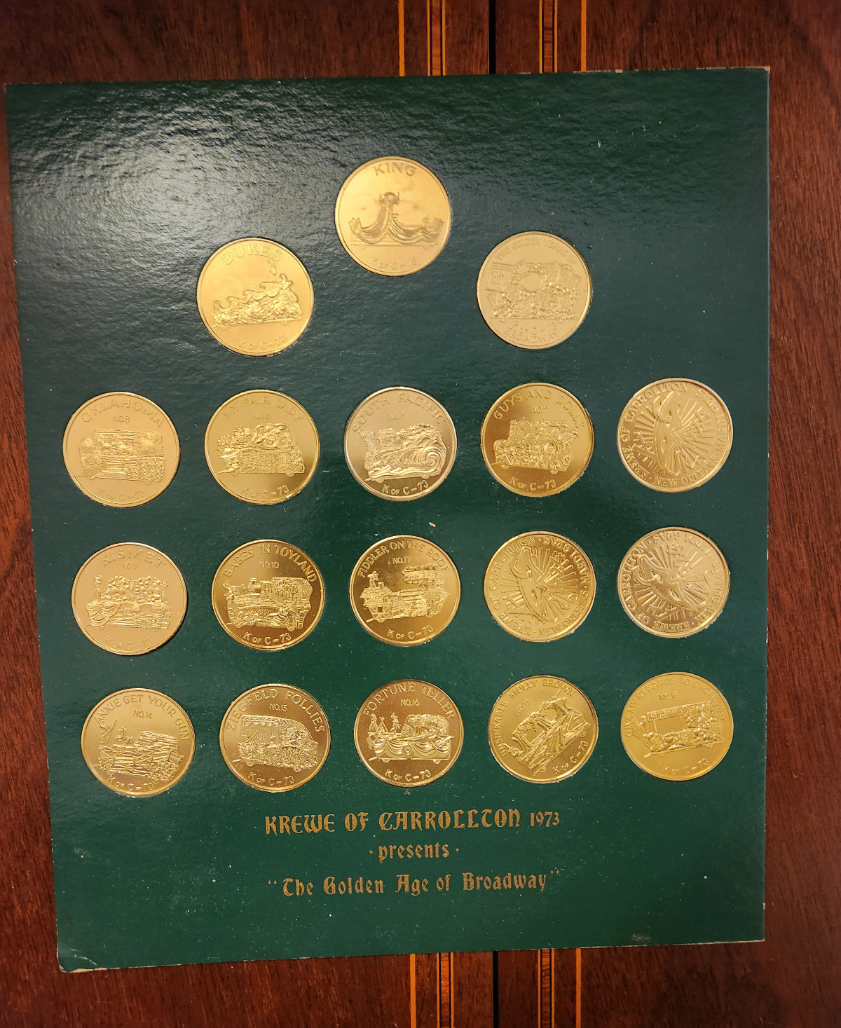 COMPLETE SET 1973 MARDI GRAS DOUBLOONS KREWE OF CARROLLTON ORIGINAL BOX NOLA