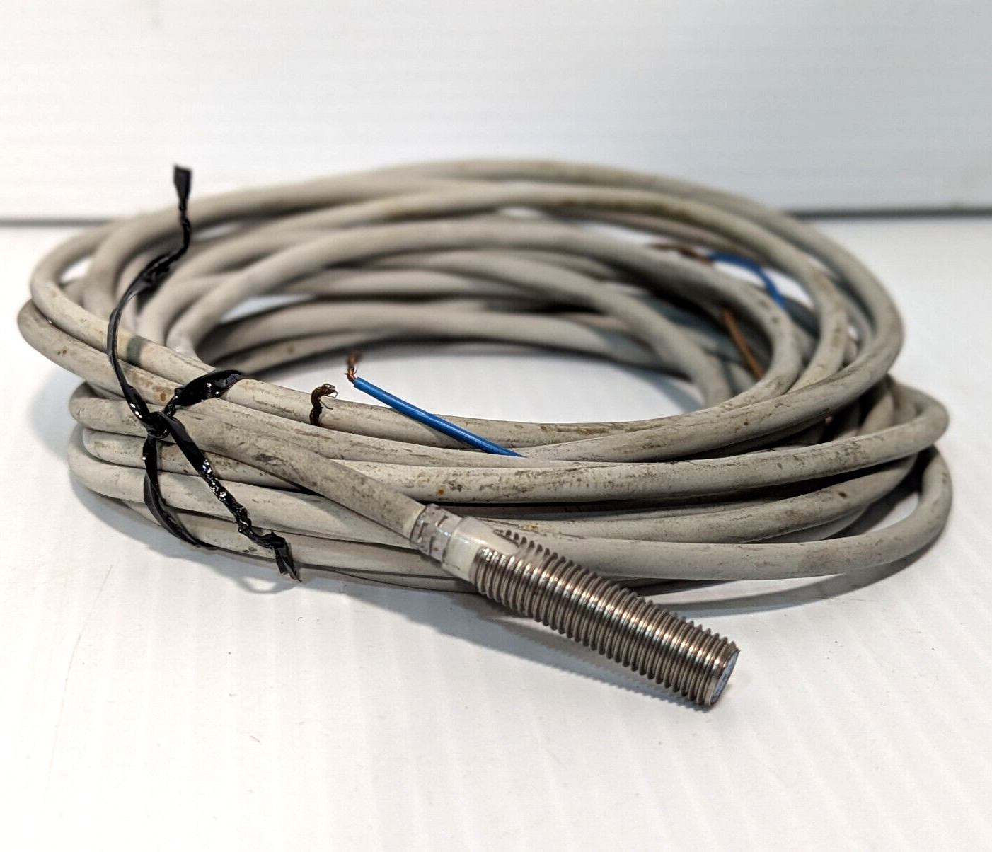 Unbranded Proximity Switch (Yamatake/ Azbil?)