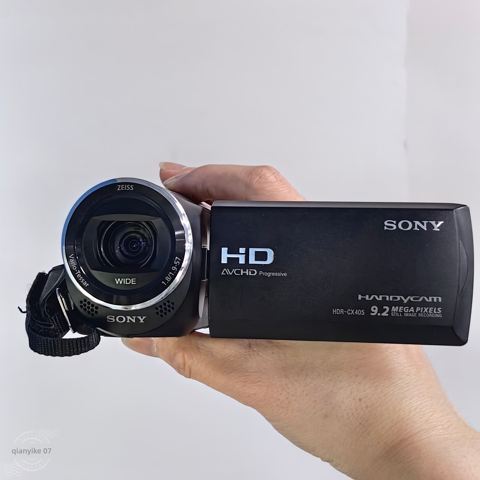 95% NEW - Sony Handycam HDR-CX405 With 30x Optical Zoom Zeiss Lens Camcorder