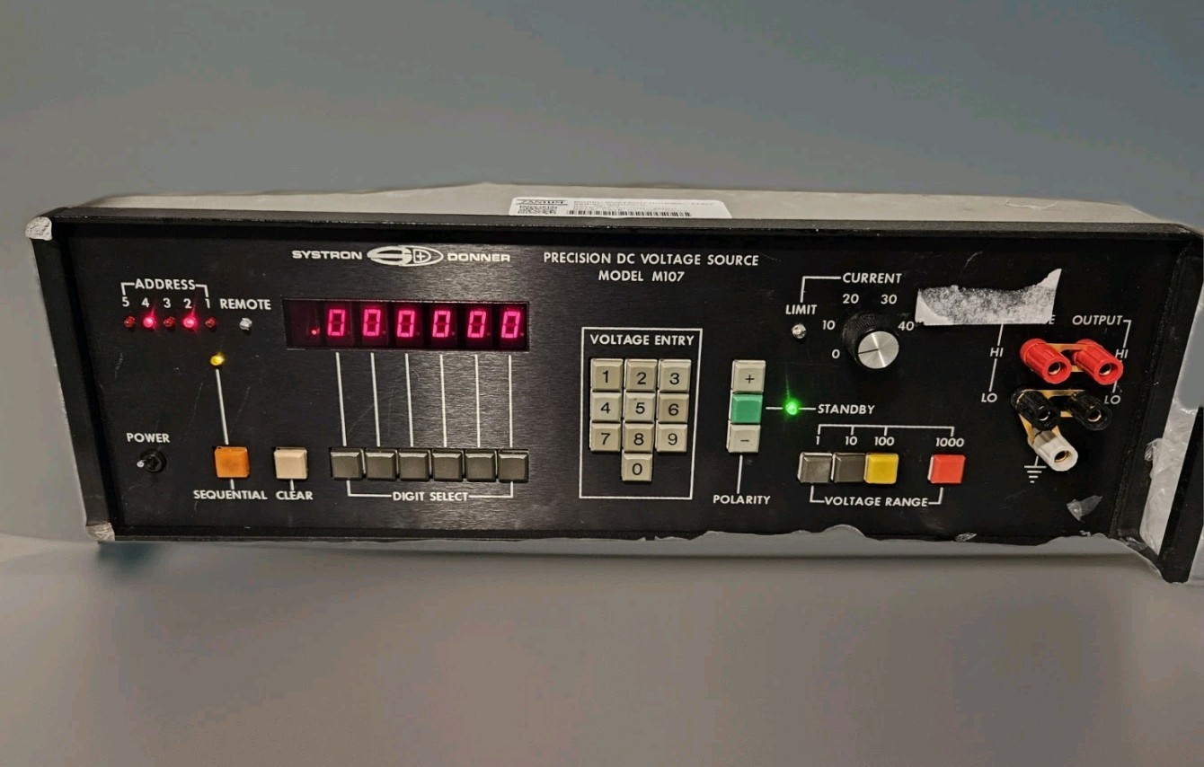 Systron Donner Model M107 Precision DC Voltage Source Calibrator