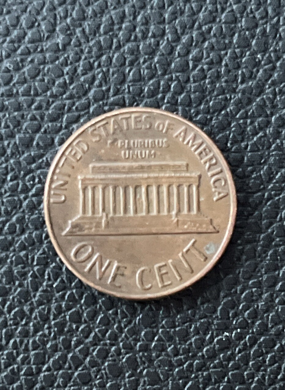 1969 D Lincoln Penny, Floating Roof, (errors)