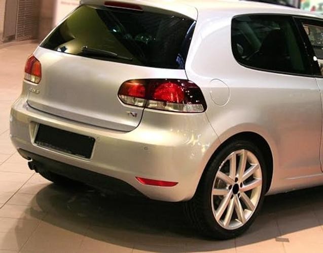 OE-Spec Red Lens Rear Bumper Reflector Replacements Compatible With