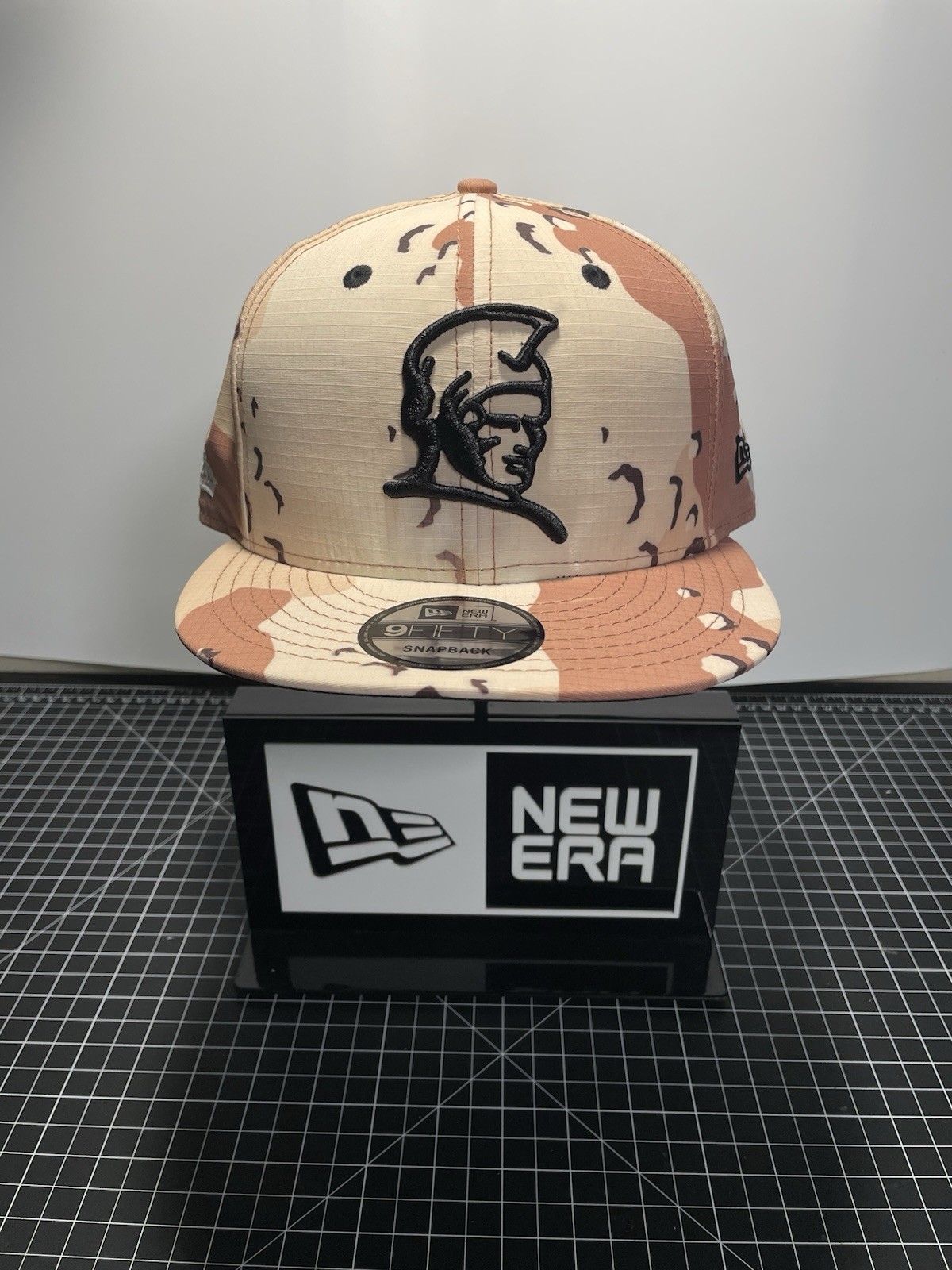 Fitted Hawaii Kam Ripstop New Era 9FIFTY Snapback Desert Camo Hat