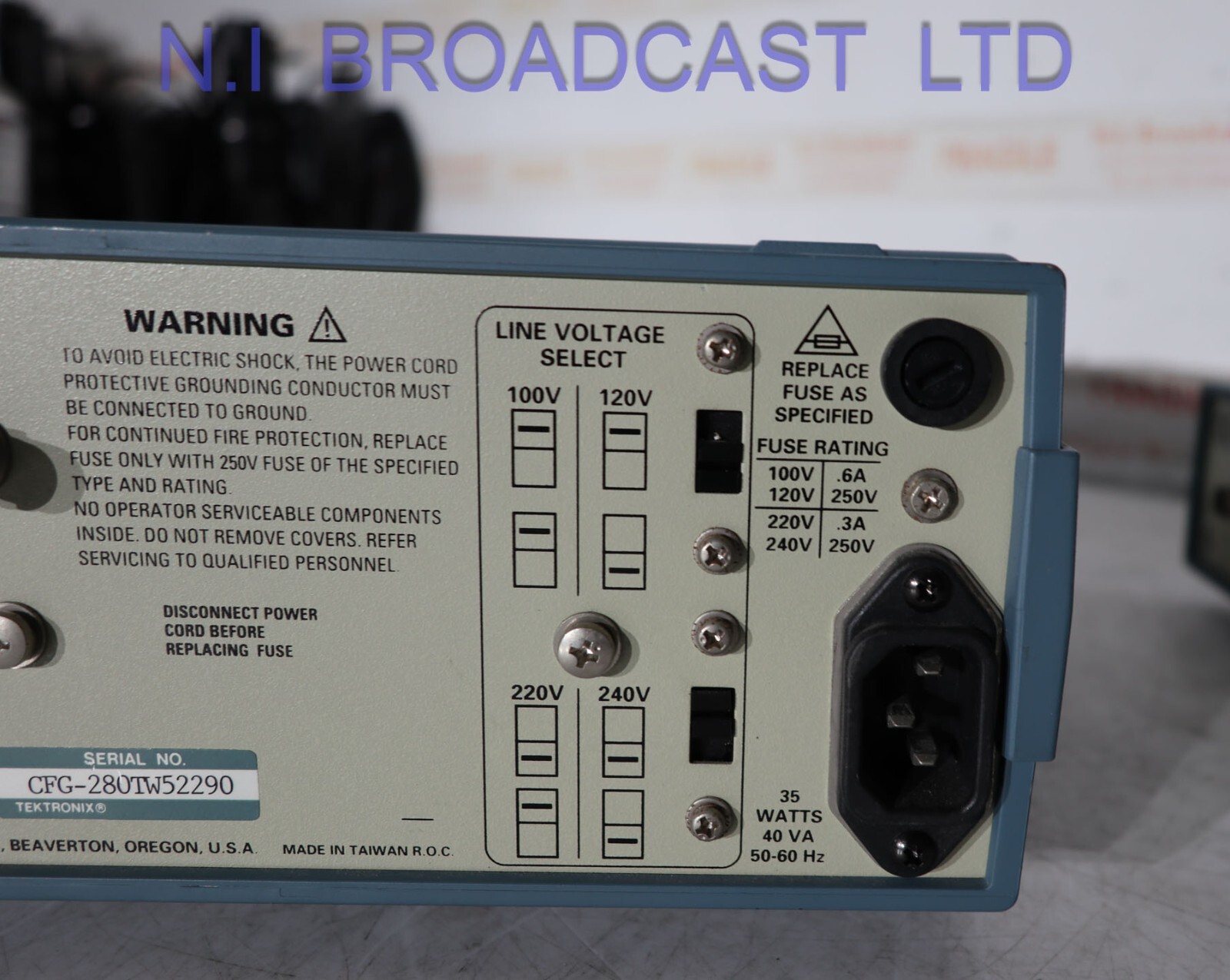 Tektronix cfg280 11Mhz function generator