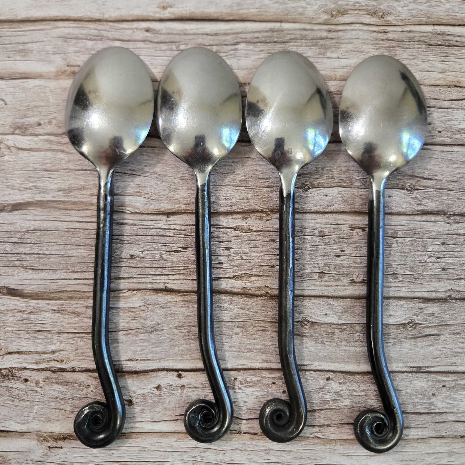 4 Piece GS Gourmet Settings 18/10 Stainless Tablespoons Treble Clef Pattern