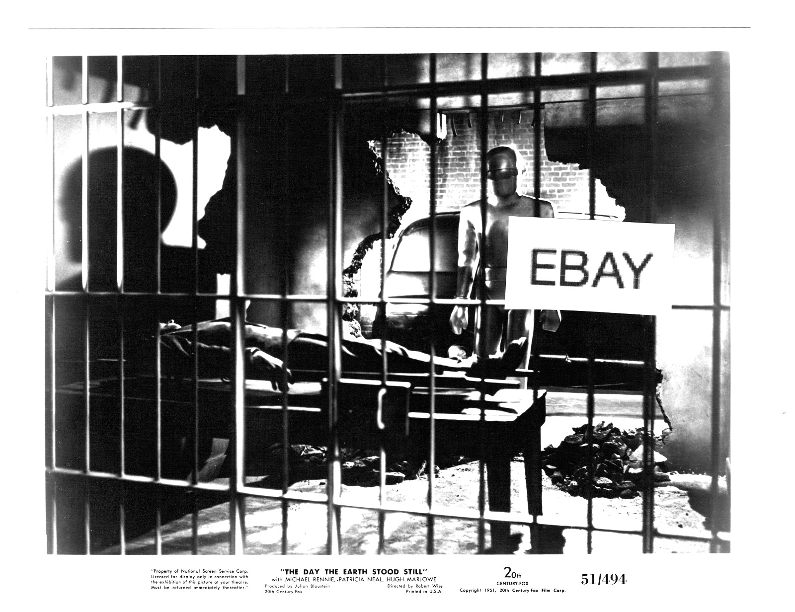 SALE: THE DAY THE EARTH STOOD STILL 1951 CLASSIC SCI-FI MOVIE PHOTO #2 R WISE