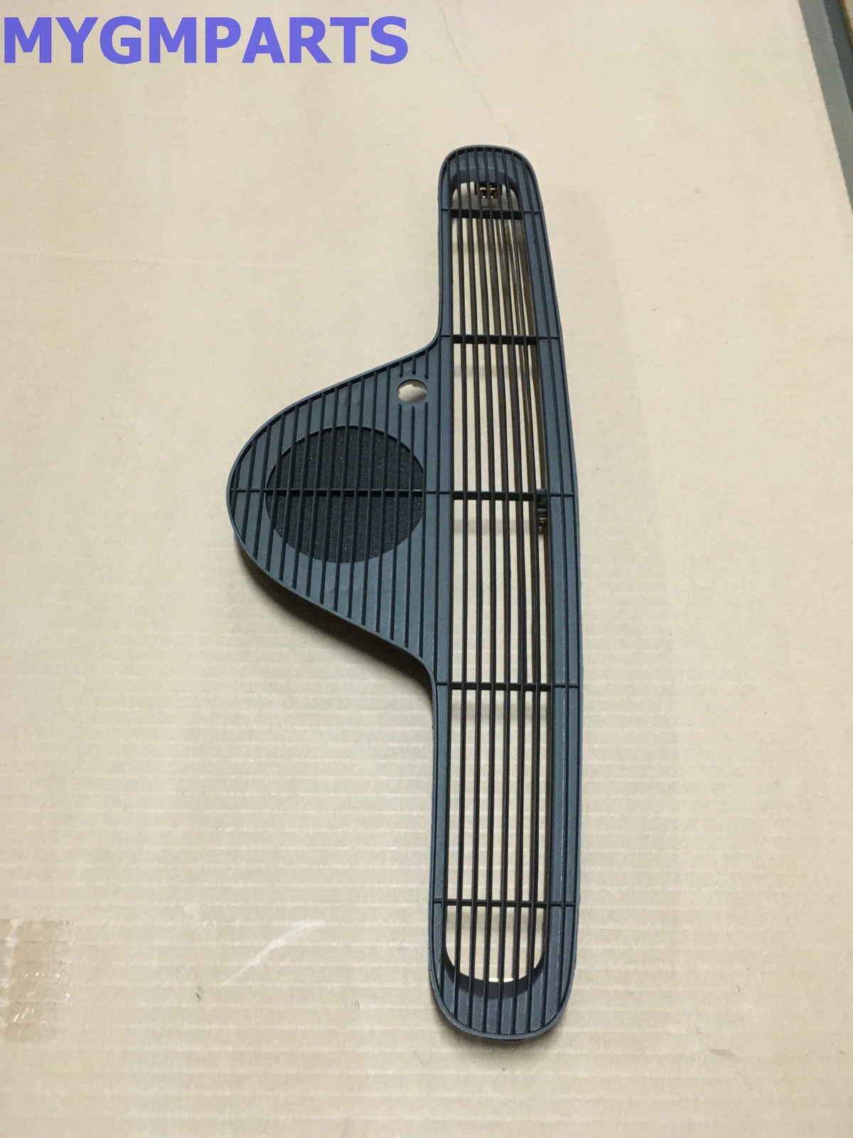 CHEVY CORVETTE BLACK WINDSHIELD DASH DEFROSTER GRILLE VENT 2005-2013 GM 25932324