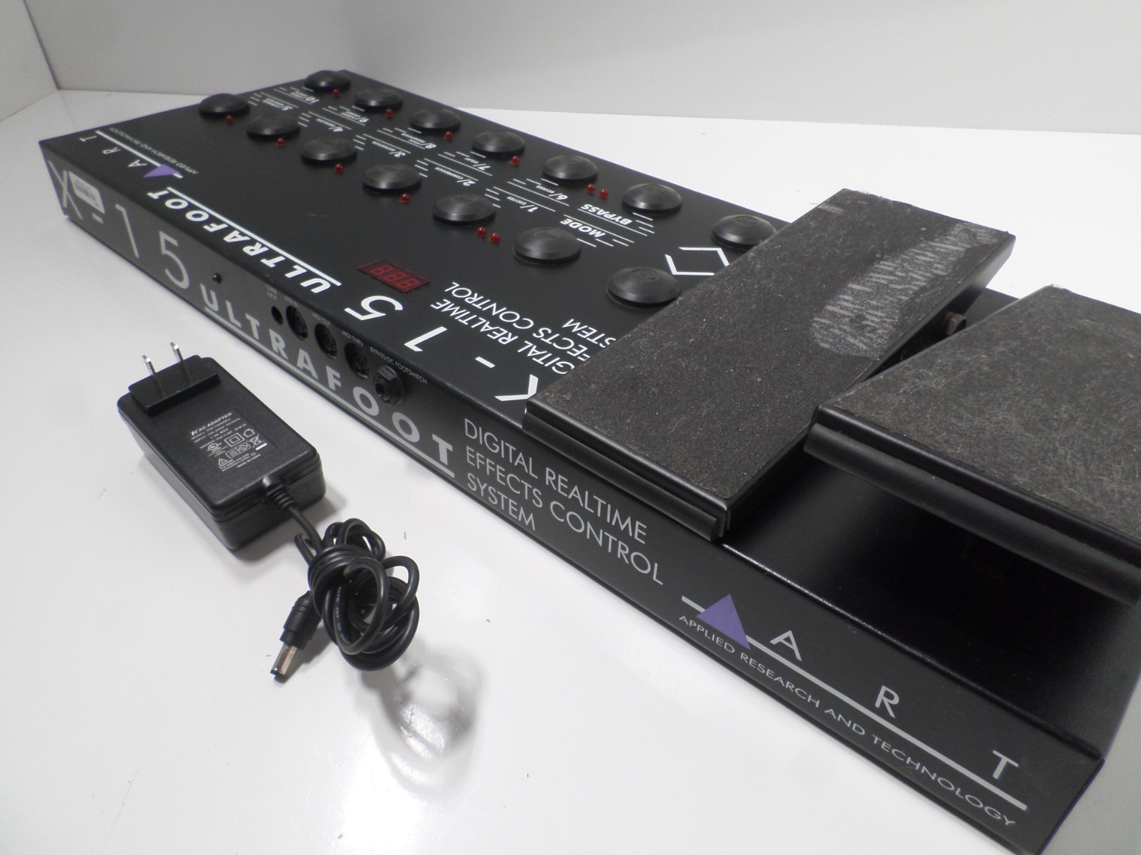 ART X-15 Ultrafoot Digital Realtime Effects Control System