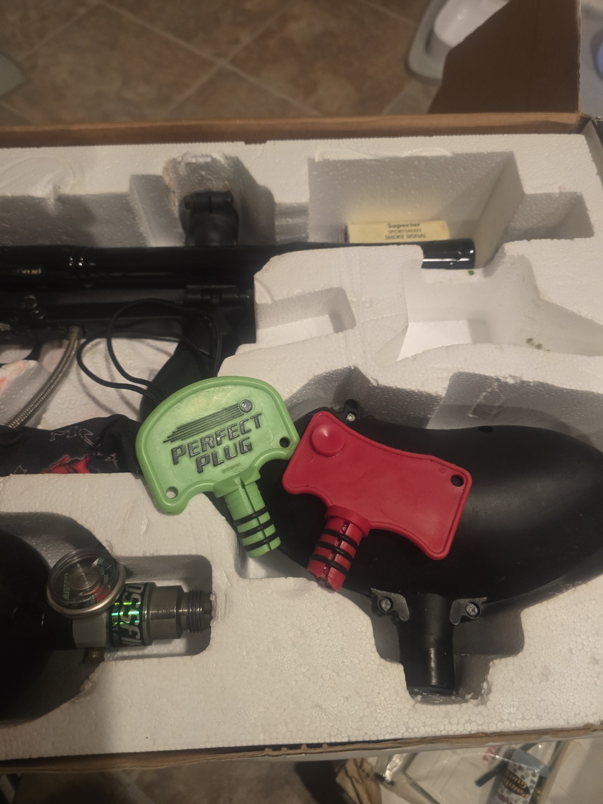 Tippmann 98 Custom Series Paintball Gun Marker w/ Hopper, 1 Tank, Plug