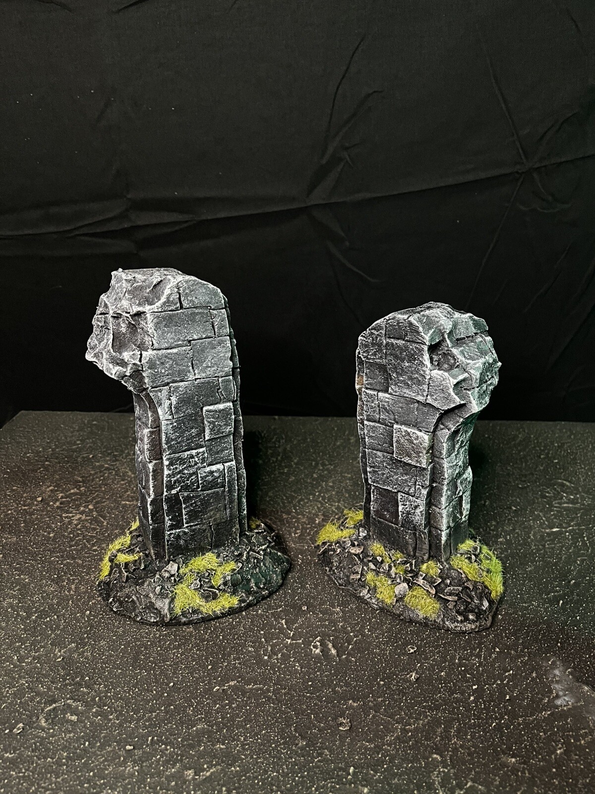 Wargaming Set Of ancient Ruins Warhammer 40k Compatible 28mm fully painted