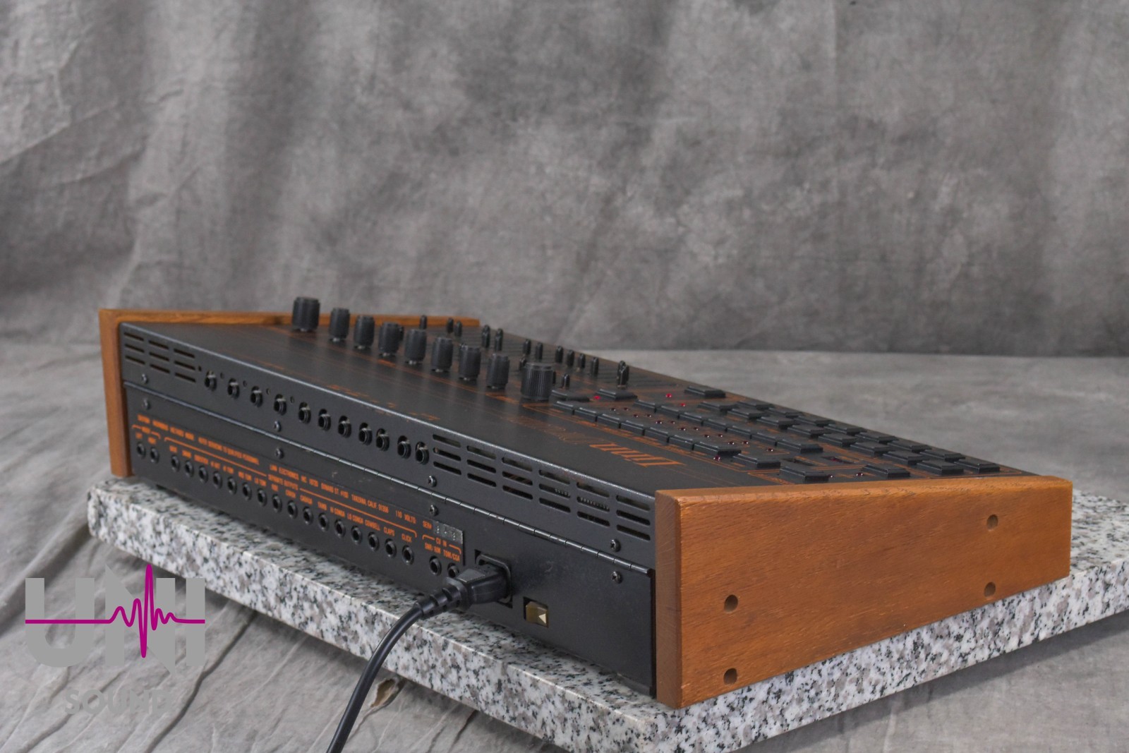 Linn Linn Drum LM-2 Drum Machine in Excellent Condition.
