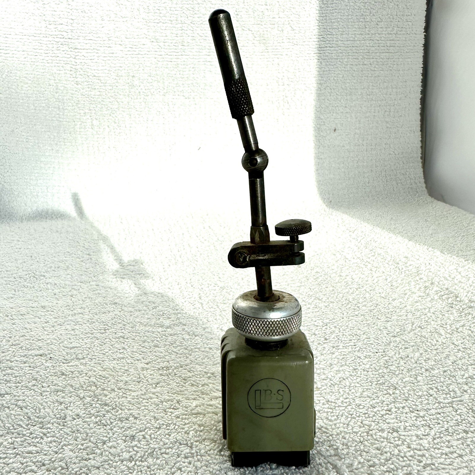 Brown & Sharpe 599-7761 Small Magnetic Base Miti-Mite Ball & Socket