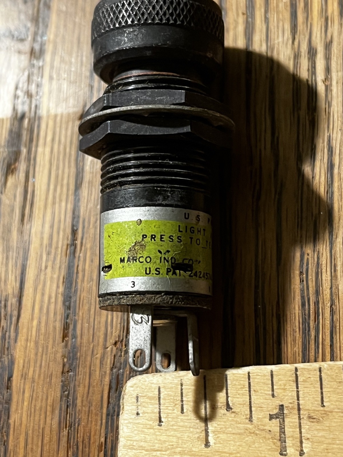 2 Green light assembly press to test indicator MIC VM911-19-060
