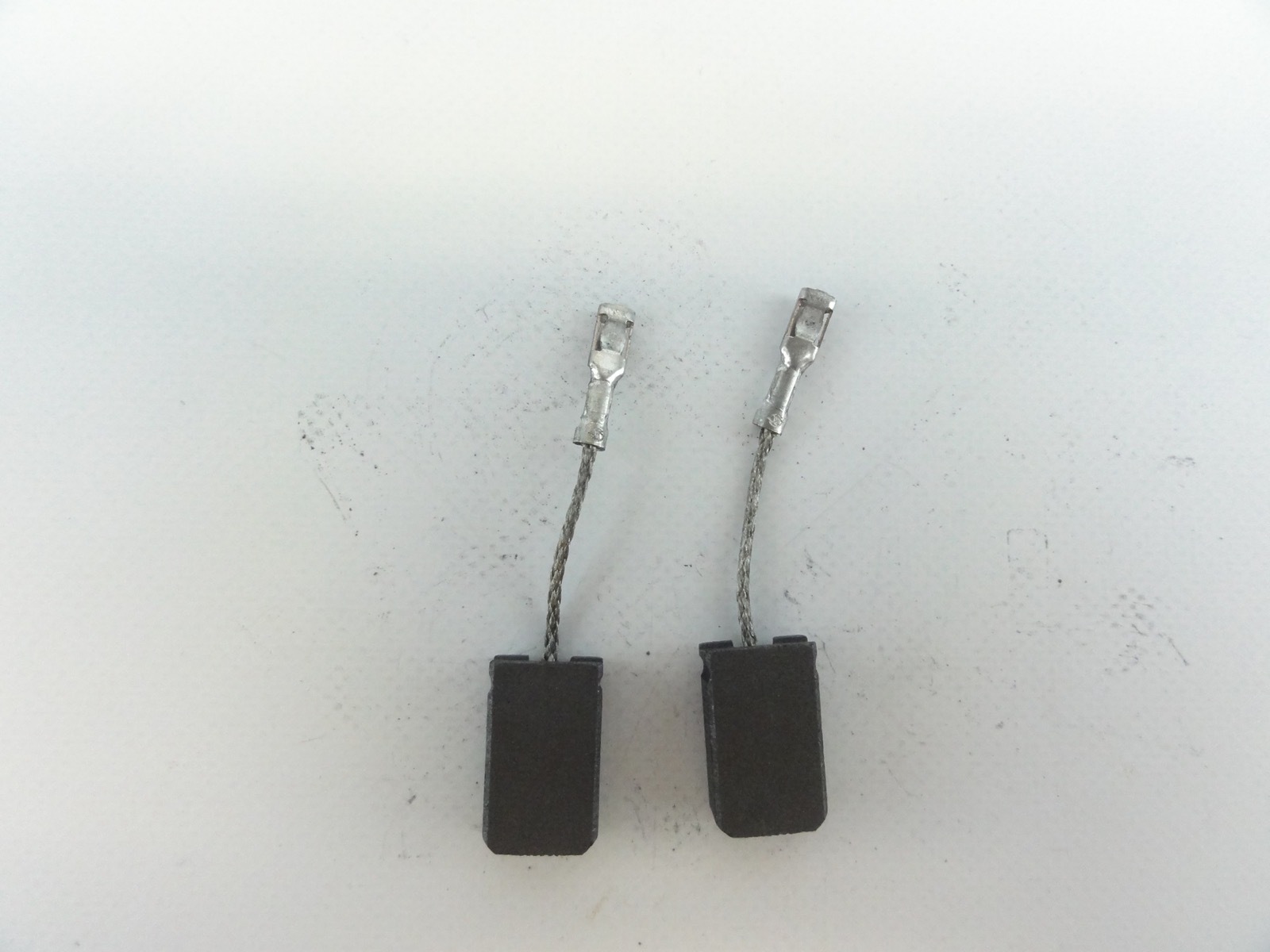 Bosch #1607014176 1607014138 New Genuine Brush Set 1346A 1700 1700A 1800 1801