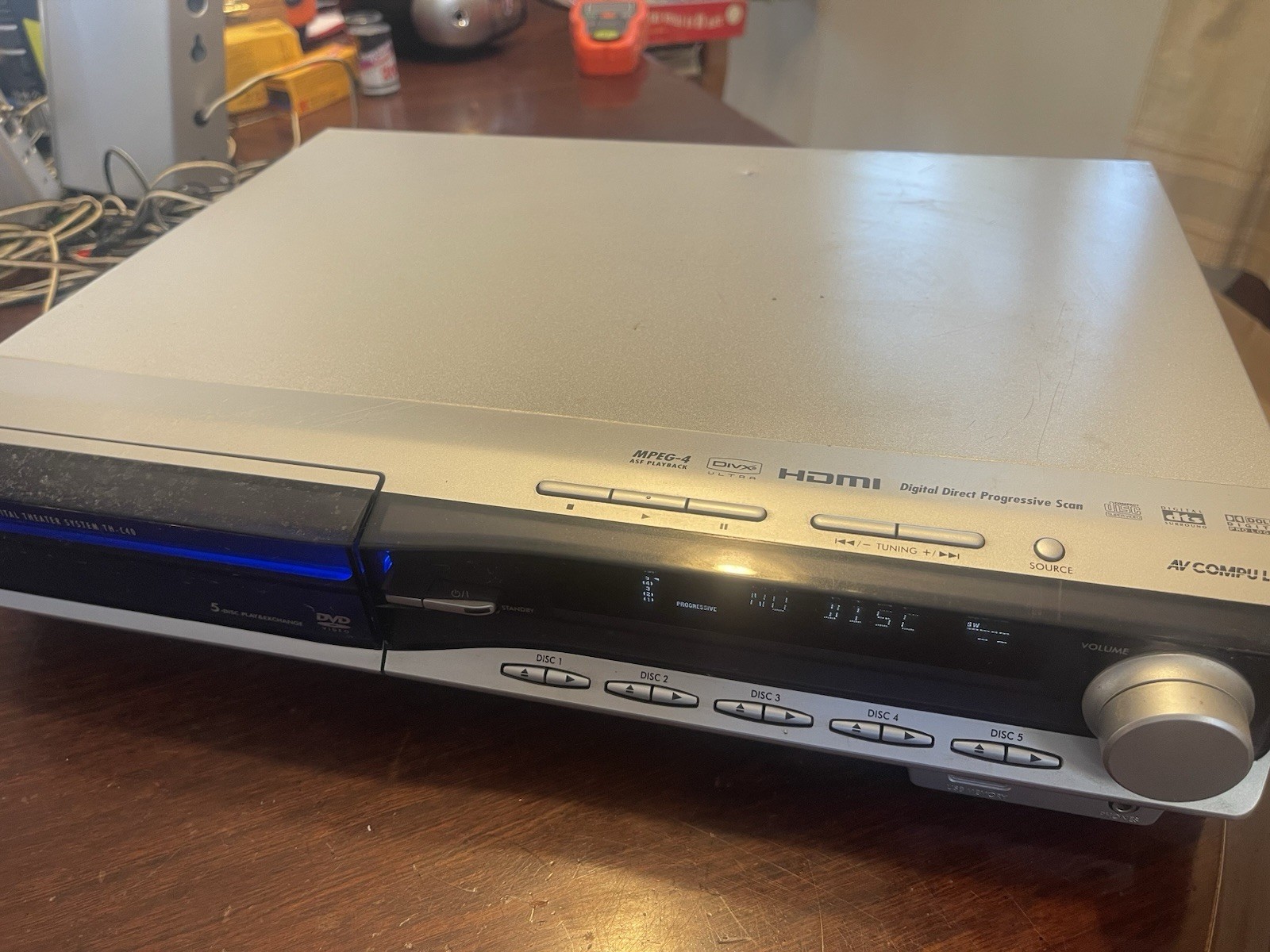 JVC TH-C40 5-Disc DVD Home Theater Digital Receiver Silver 5.1 USB Player