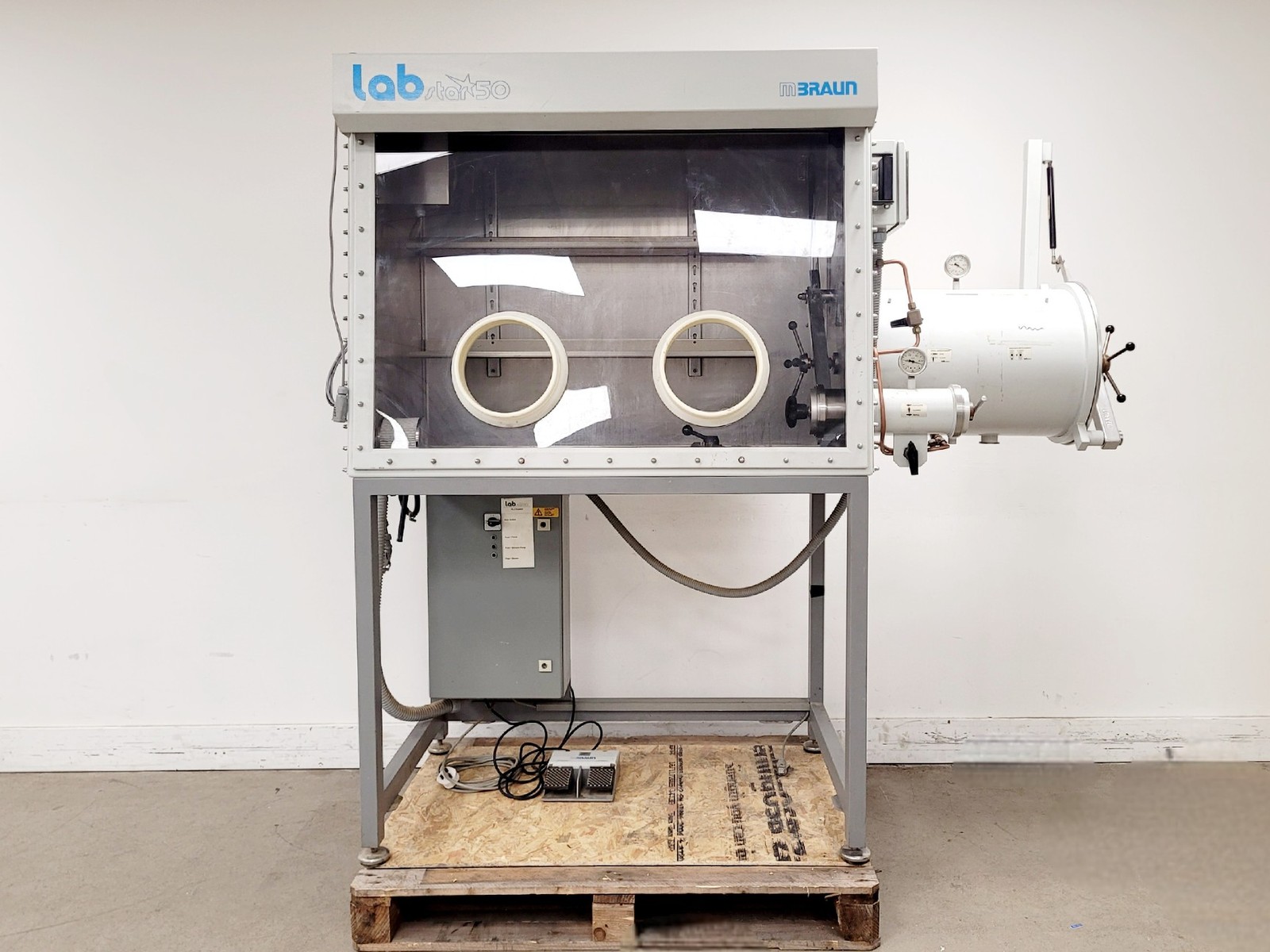 MBraun Labstar 50 Glove Box Workstation
