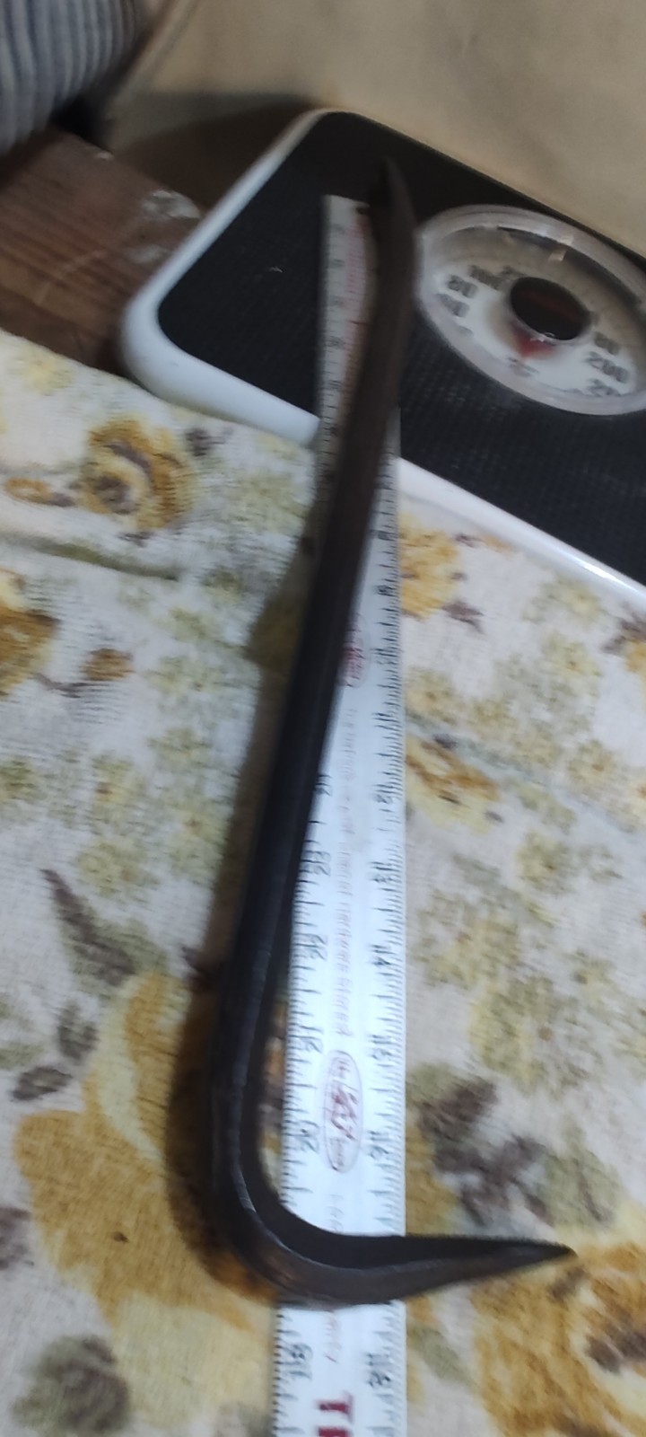 Vintage Unbranded Modified Crow Bar/Nail Puller Tool w/Pointed Alignment End